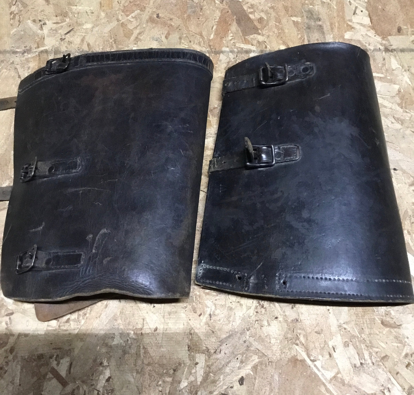 Per WW1 Canadian Leather Gaiters 1910-1911