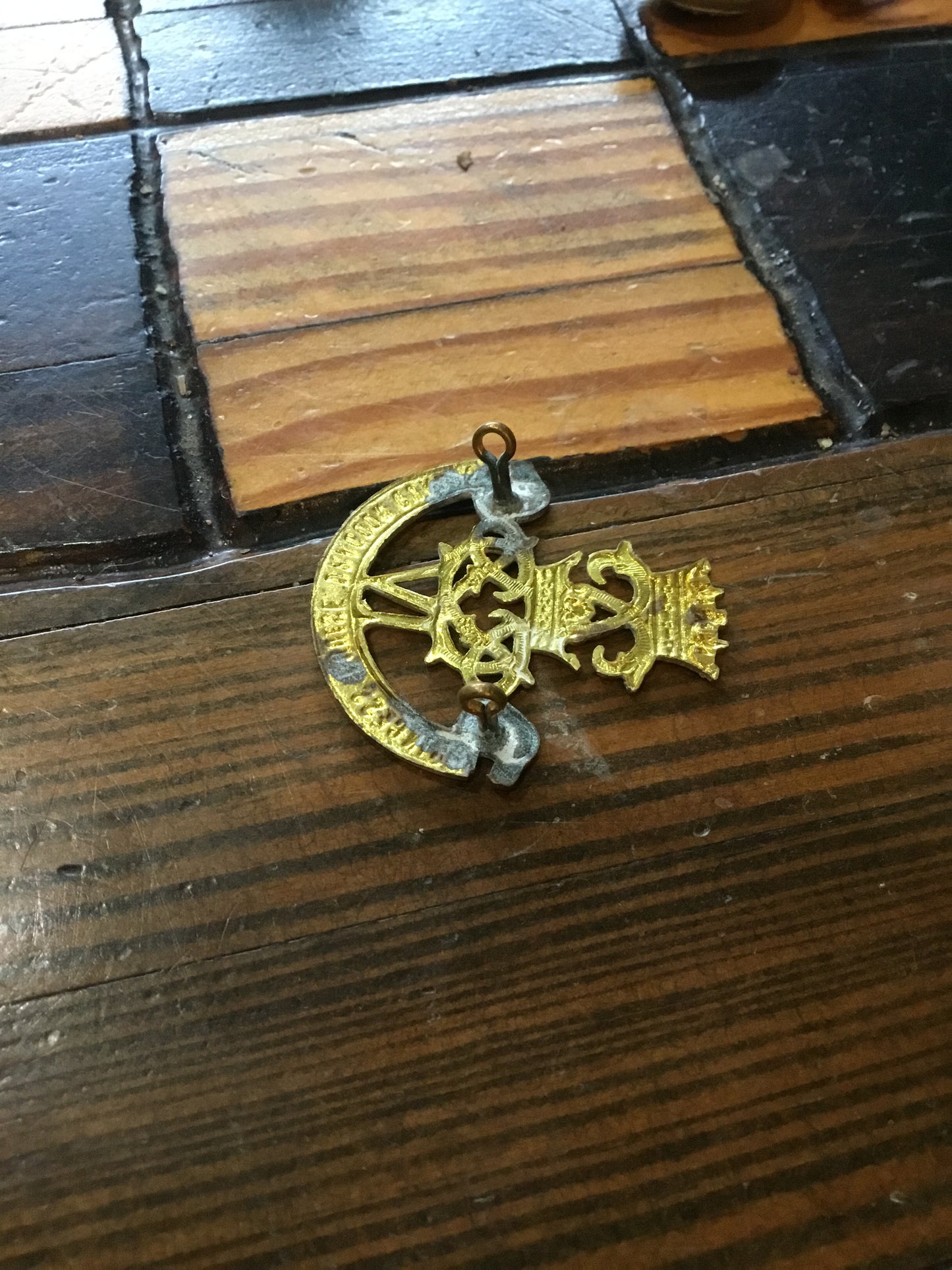 WW2 Canadian 4th Princess Louise Dragoon Guards Cap Badge