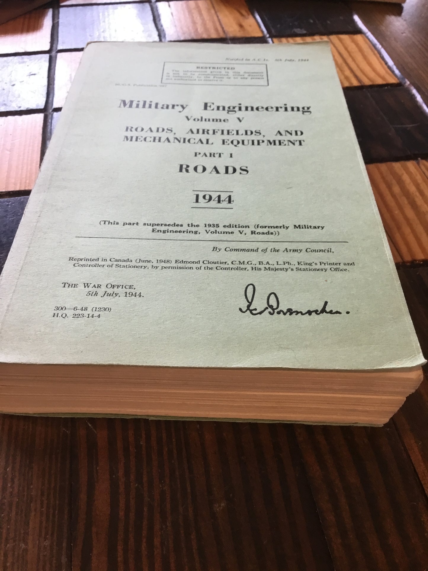 British Manual ,Military Engineering Volume V, Roads , Airfields, and Mechanical Equipment 1944