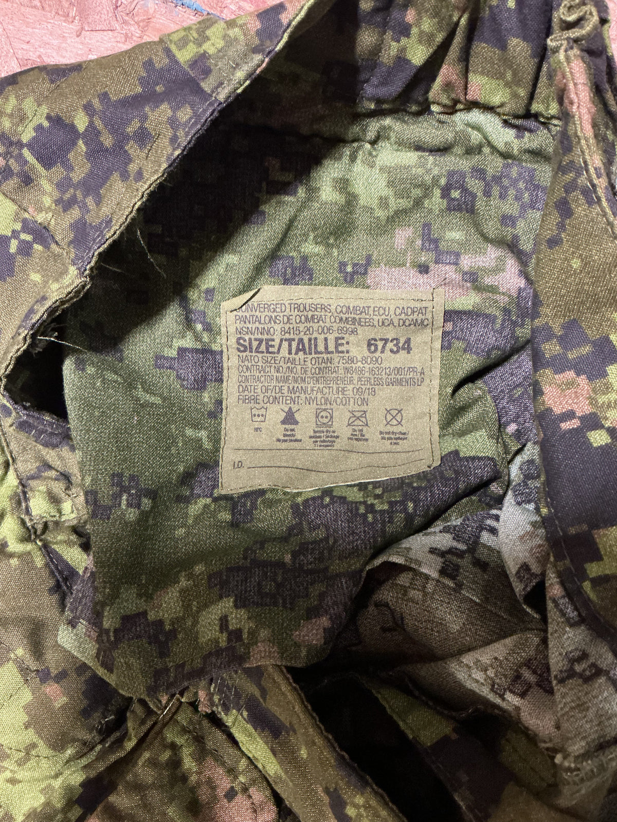 Canadian Forces Cadpat Combat Pants waist 67/34 or 34 inch waist