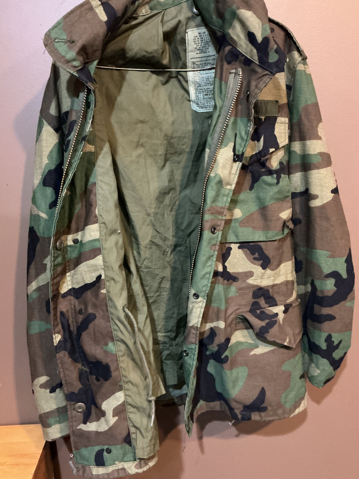 U.S. Military WOODLAND Pattern ;M65 Field Jacket size Small short