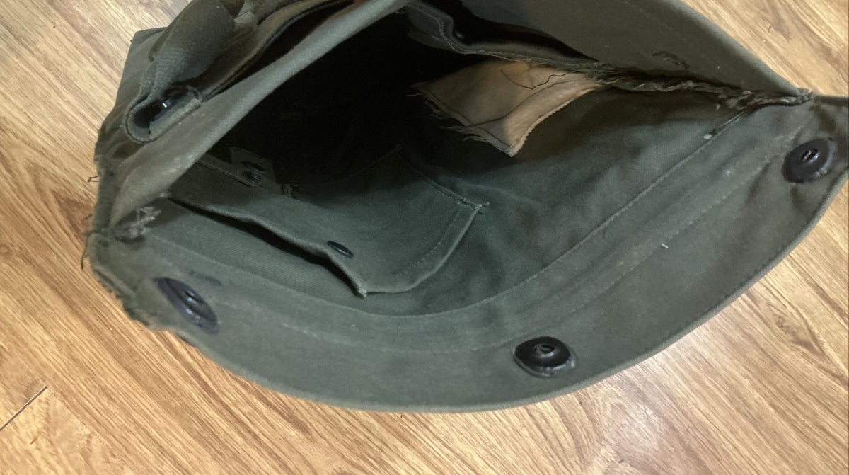 US Military M25A1 Gas Mask Bag,
