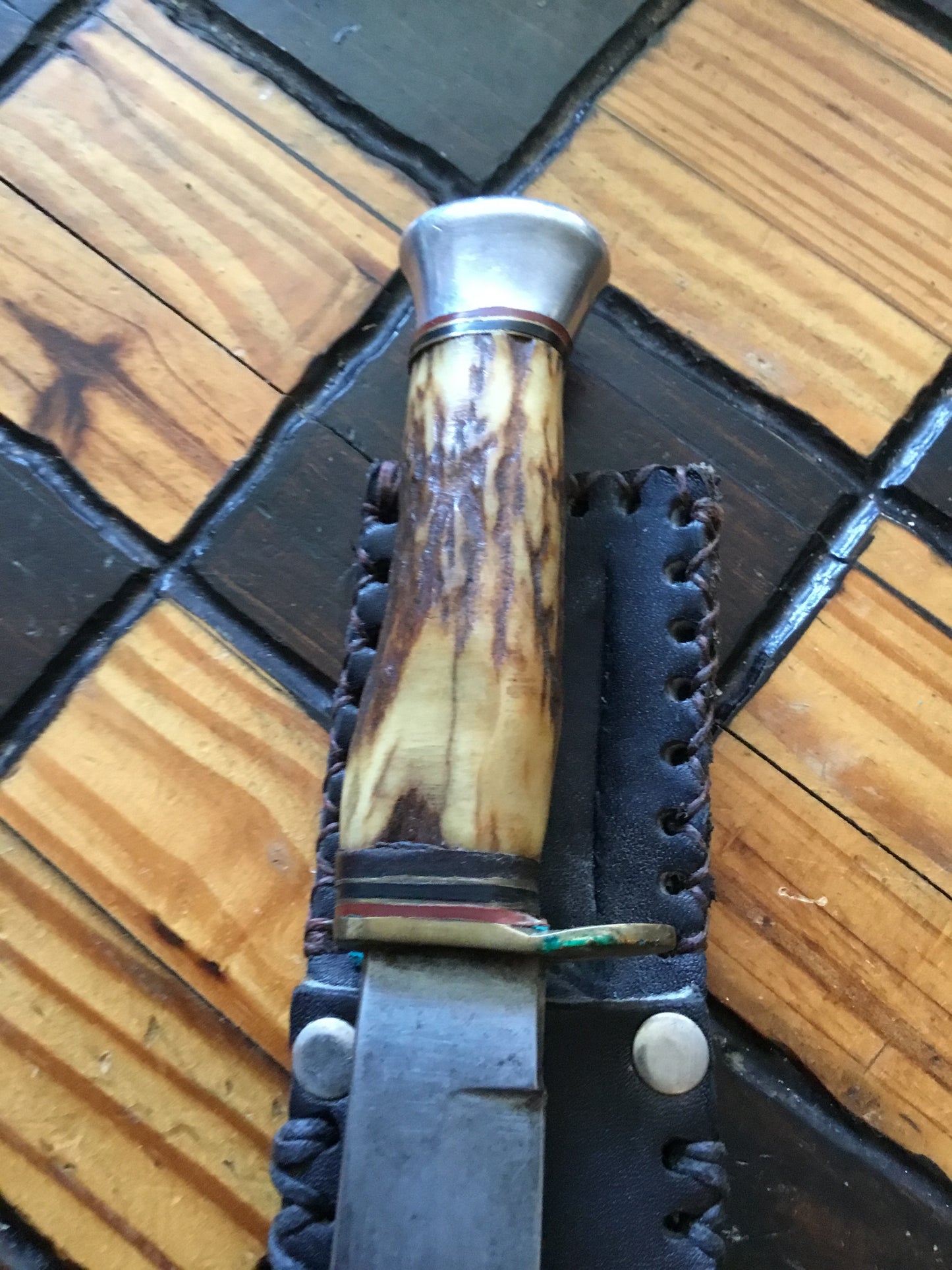 Bone Handle Fixed Blade Knife Custom Sheath