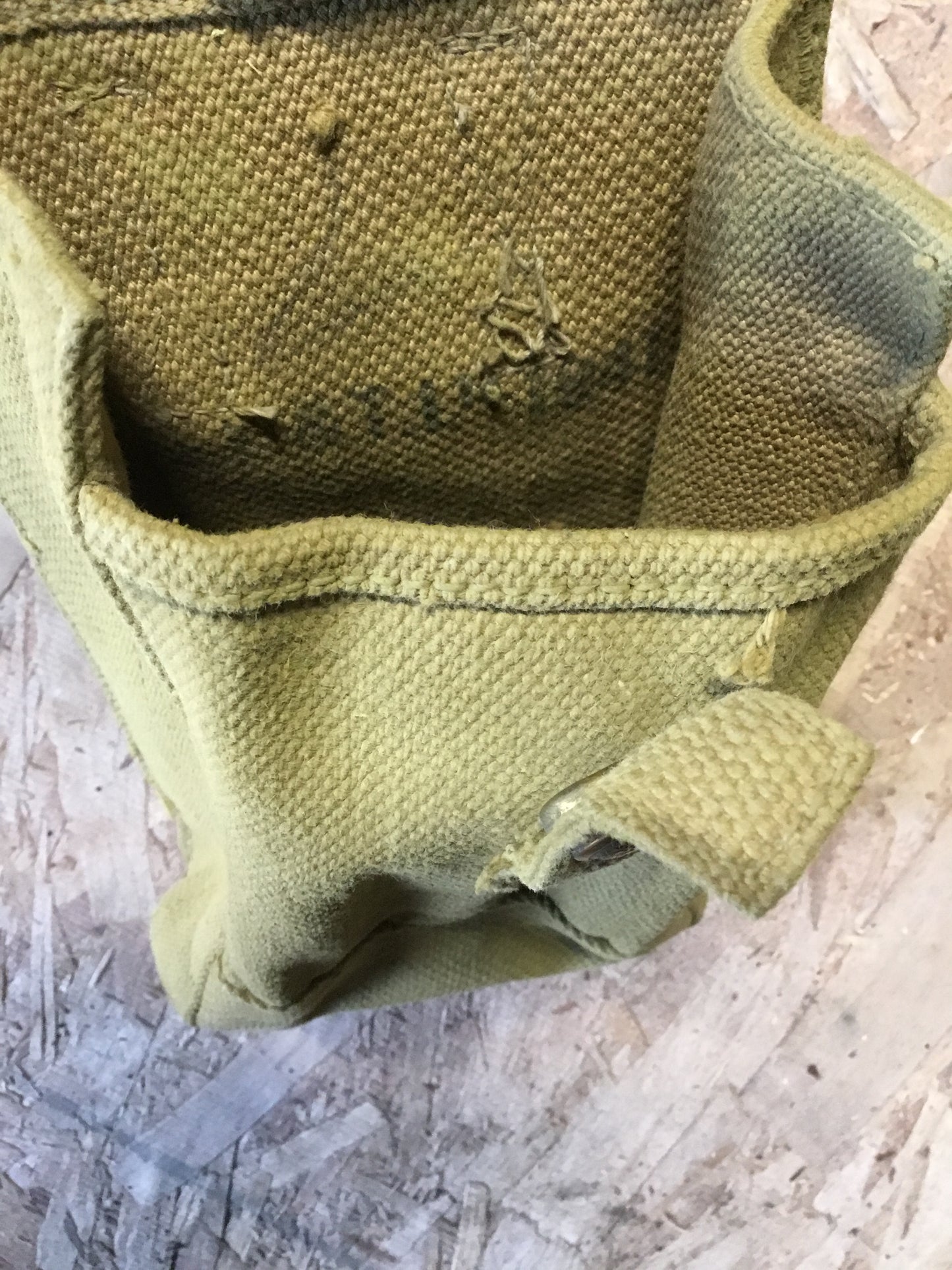 WW11 Canadian Bren Pouch 1941
