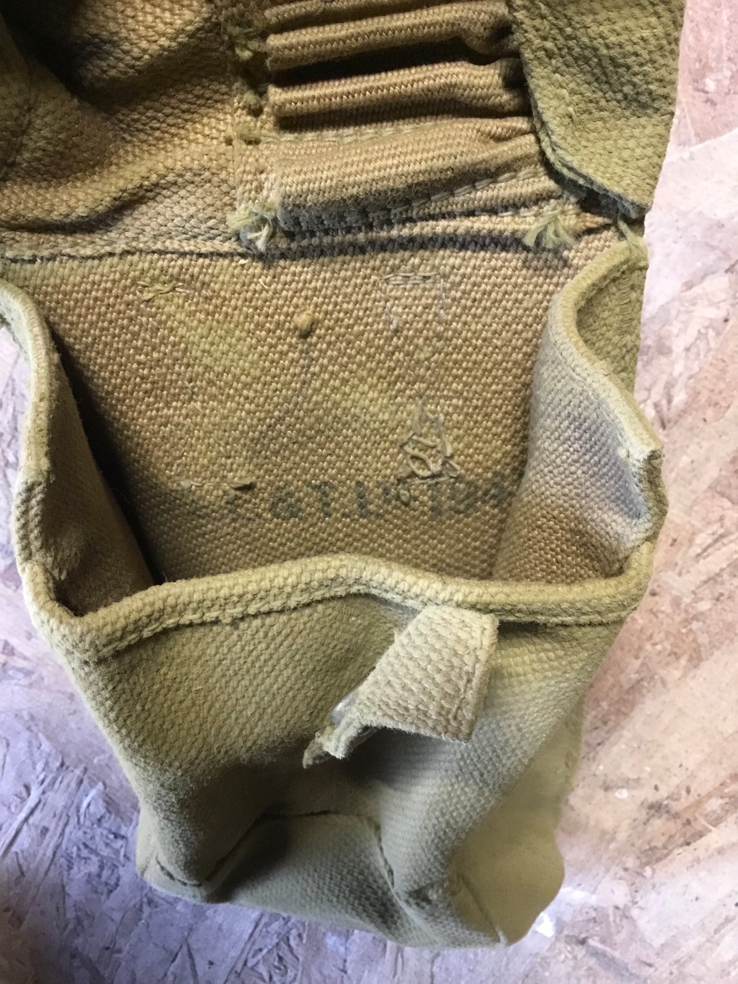 WW11 Canadian Bren Pouch 1941