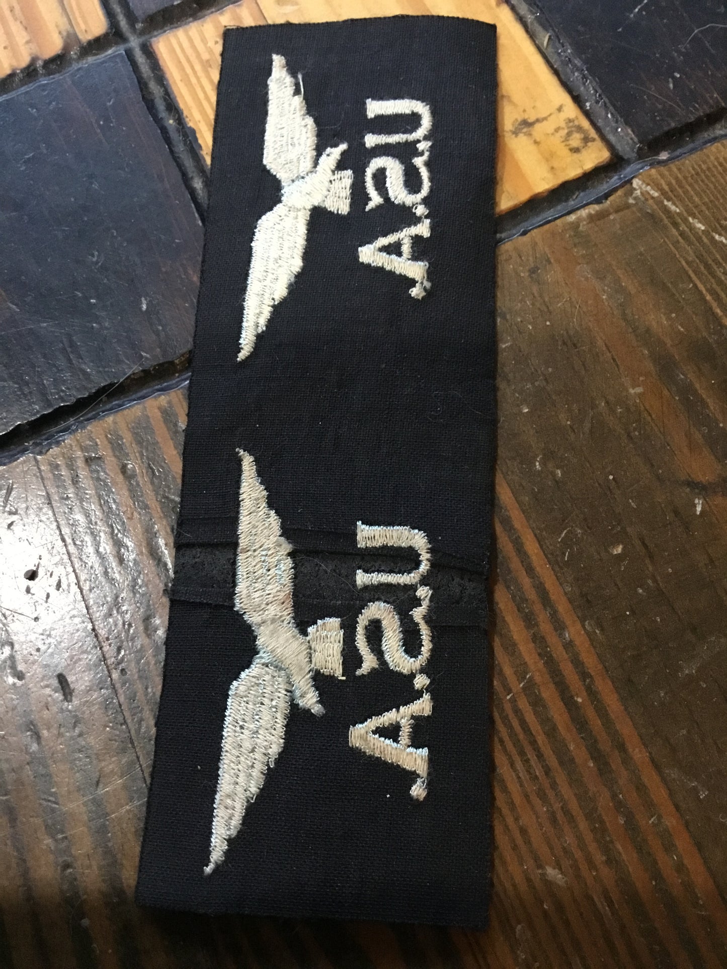 WW2 US RAF USA Shoulder Titles Insignia Uncut