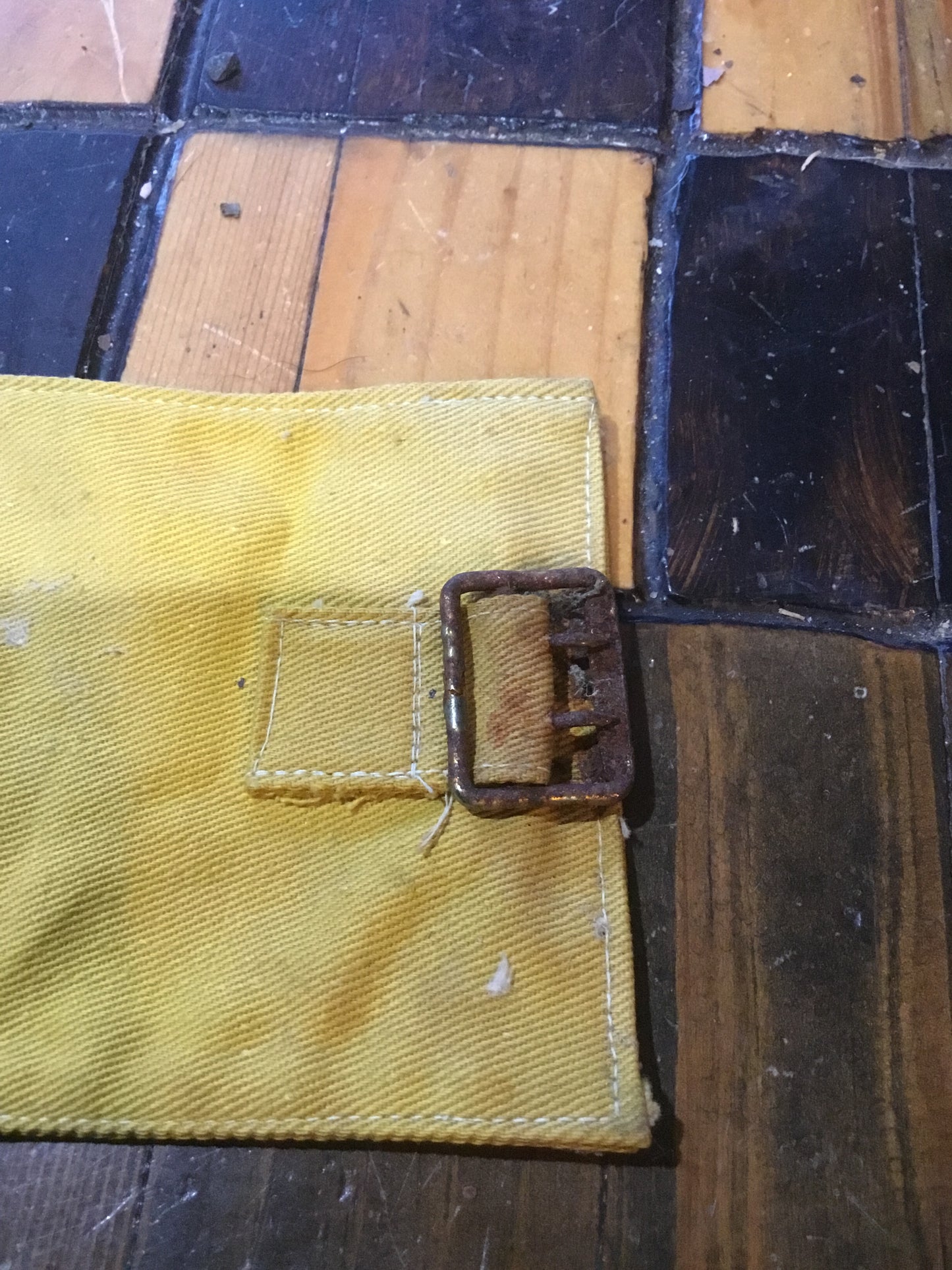 British Civil Defence Corps Arm Band , Queens Crown