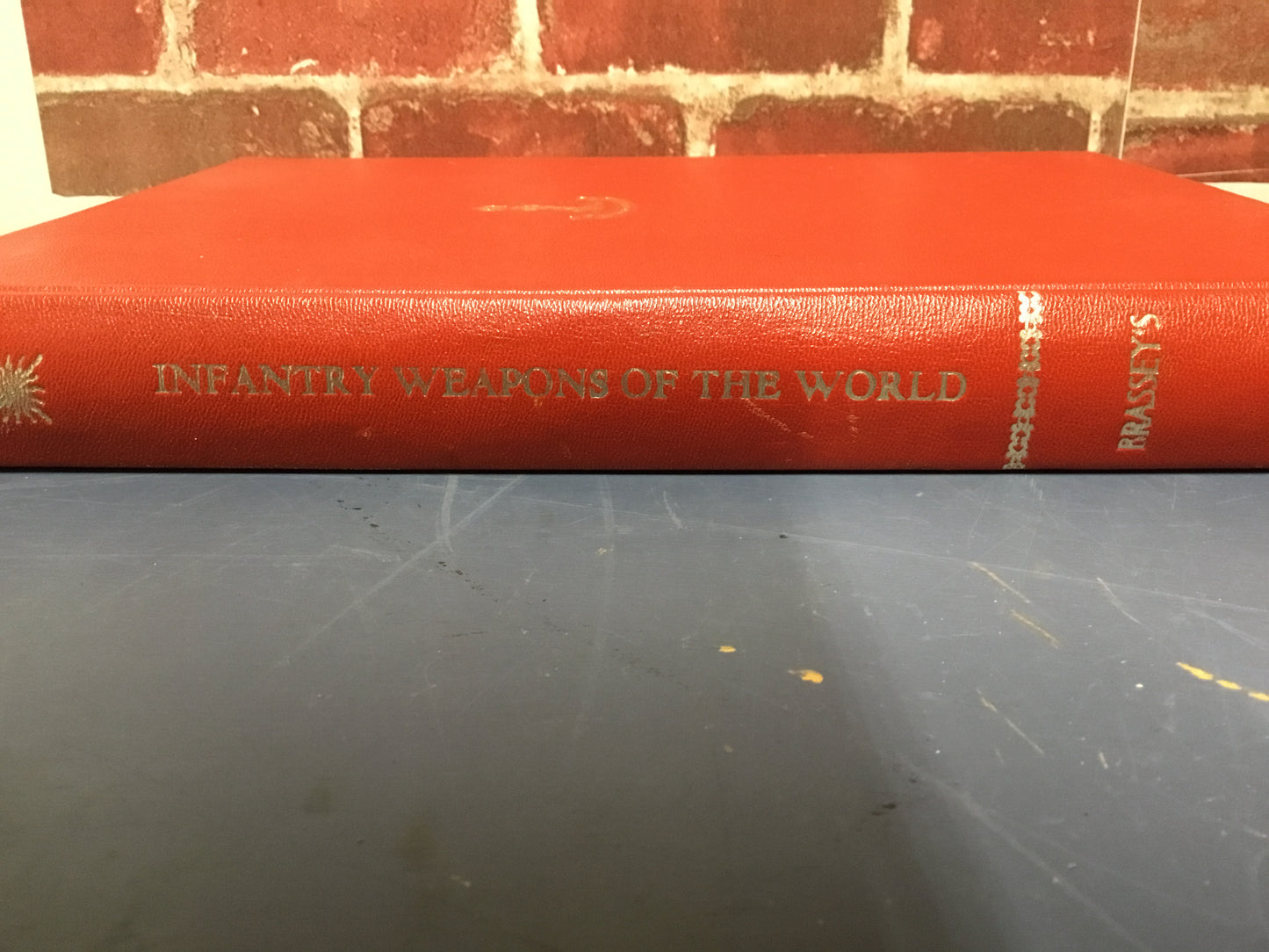 Brassey's Infantry Weapons of the World 1975. Hardcover – Jan. 1 1975 by J. I. H. (ed.) Owen (Author)