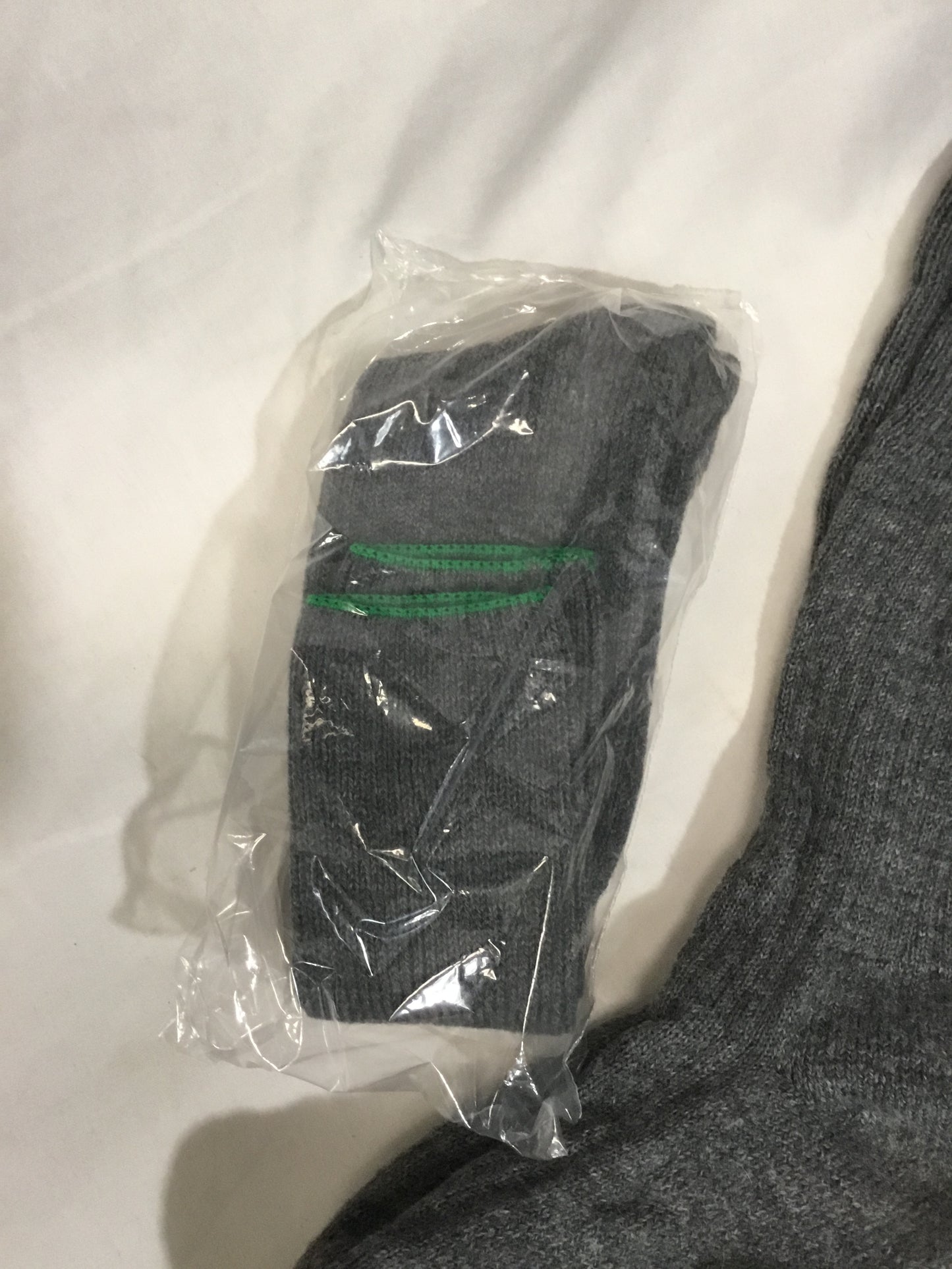 New Canadian Forces Wool Socks Gray , size Small