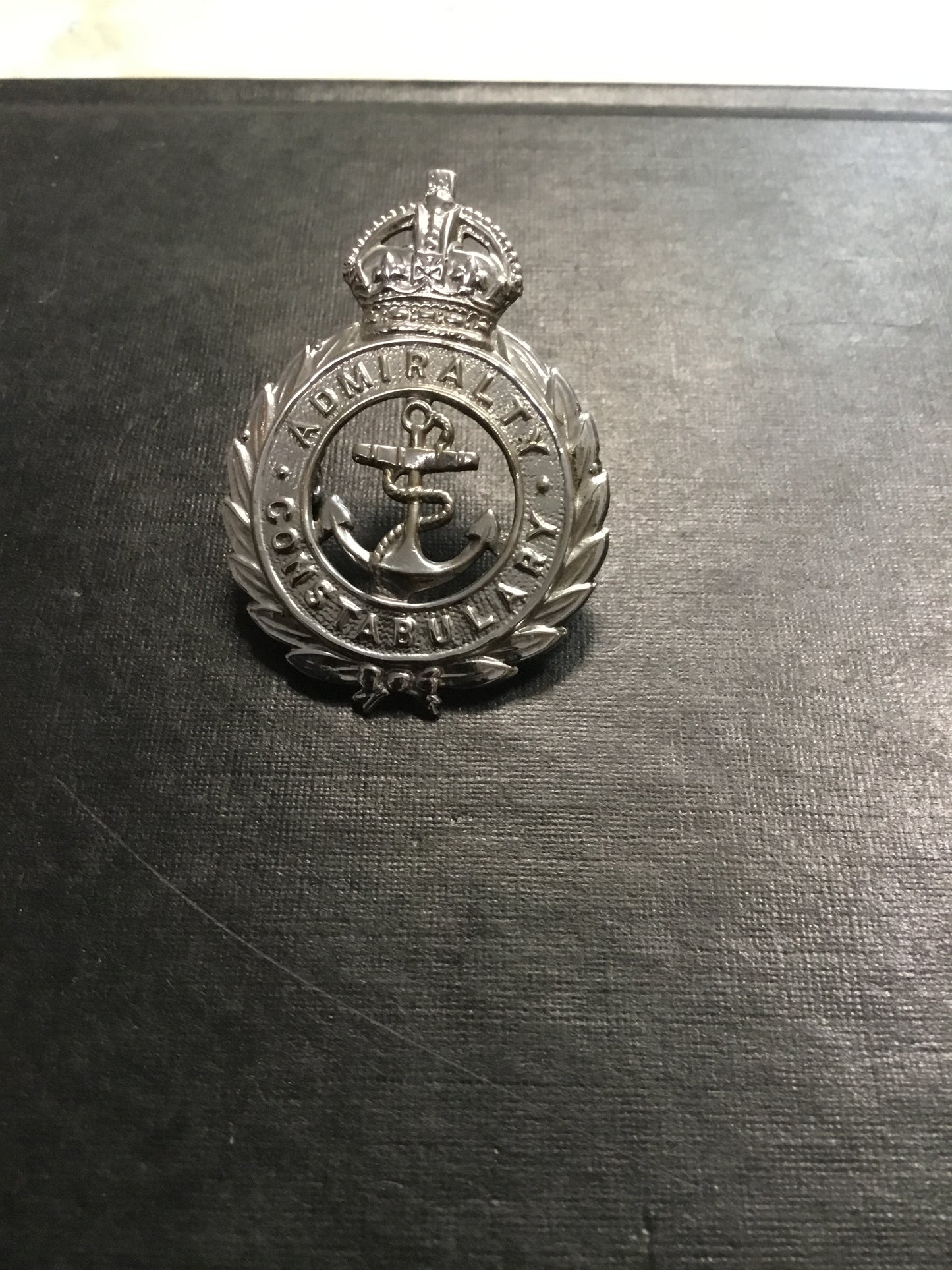 Admiralty Constabulary Chrome Cap Badge - King's Crown