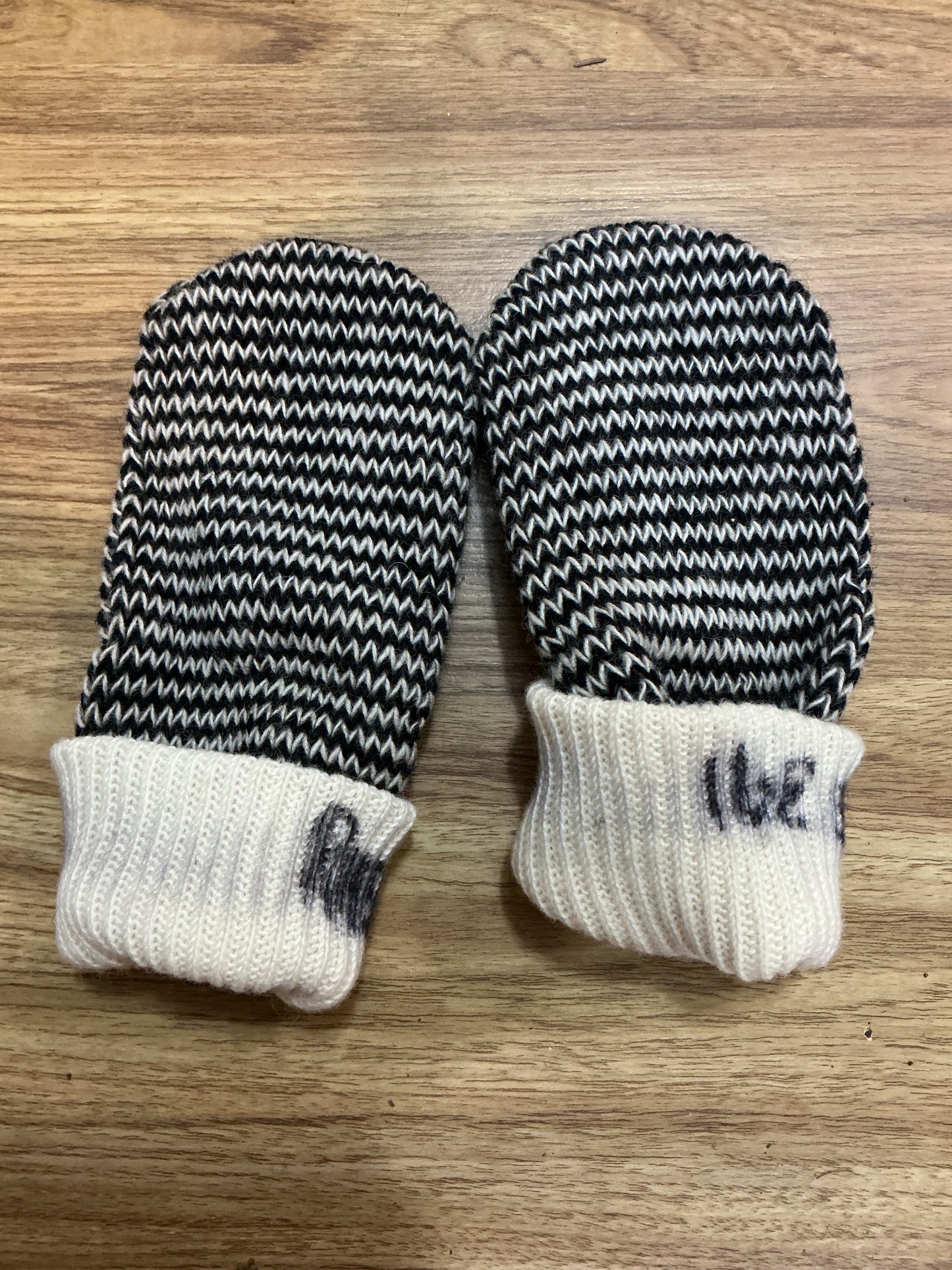 Vintage Canadian Forces Wool Mitts ( Medium)