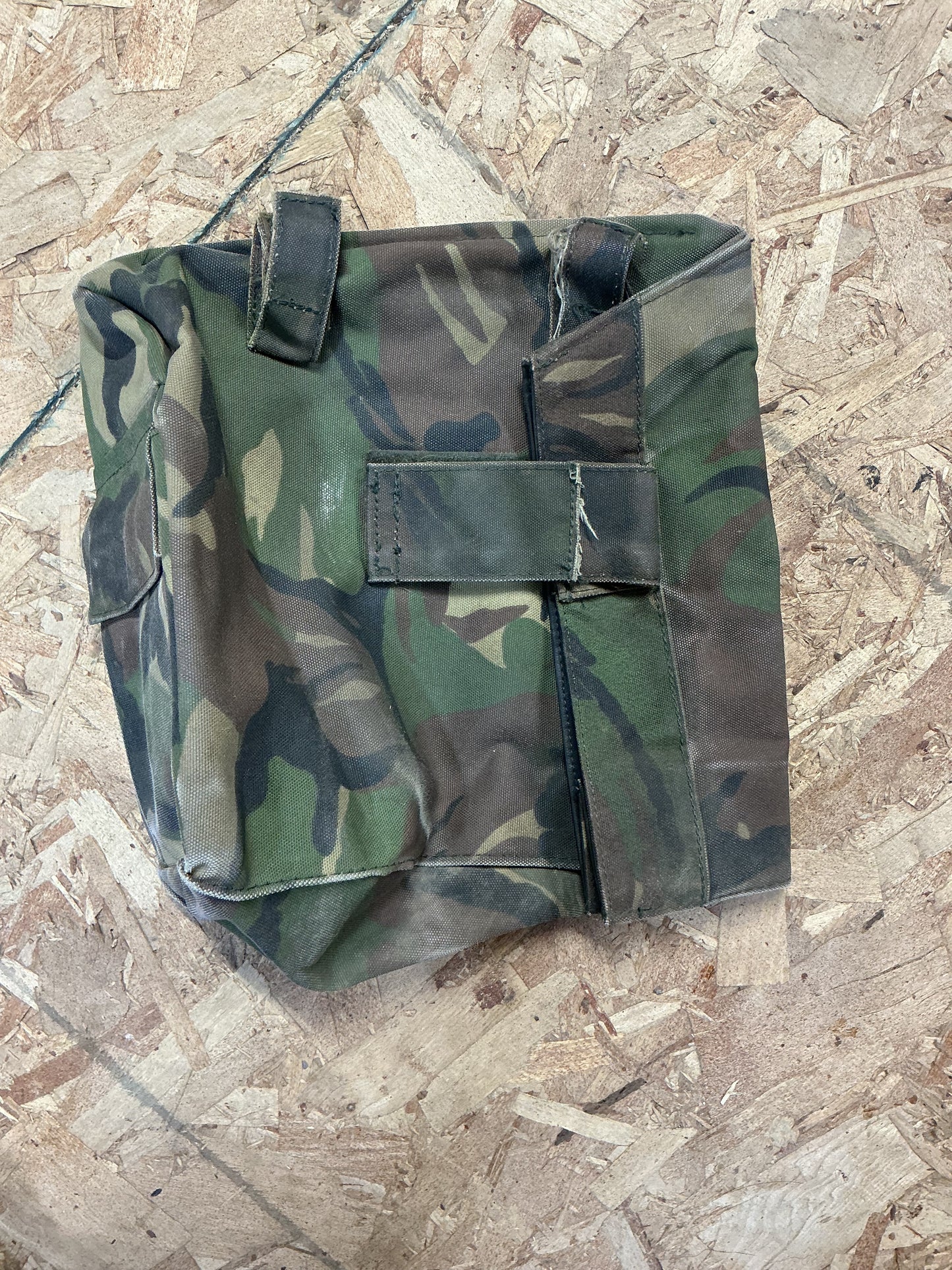 British DPM Pattern respirator Bag