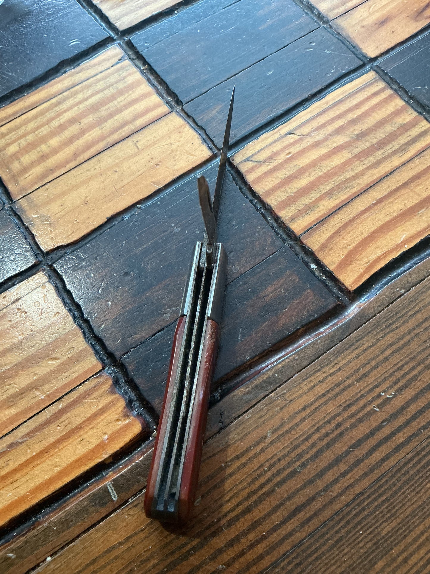 Vintage Two Blade Barlow Knife made in Japan .