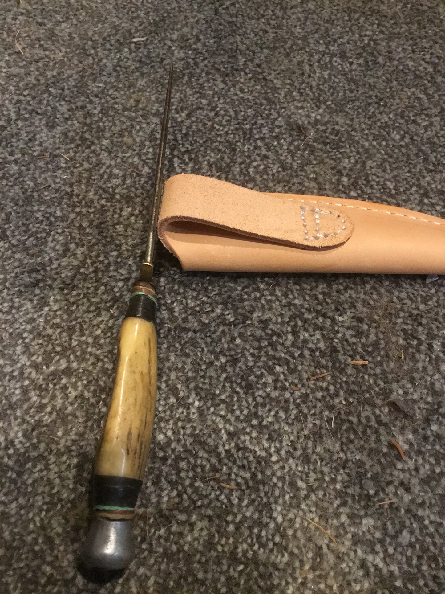 Bone Handle Hunting Knife ;Germany