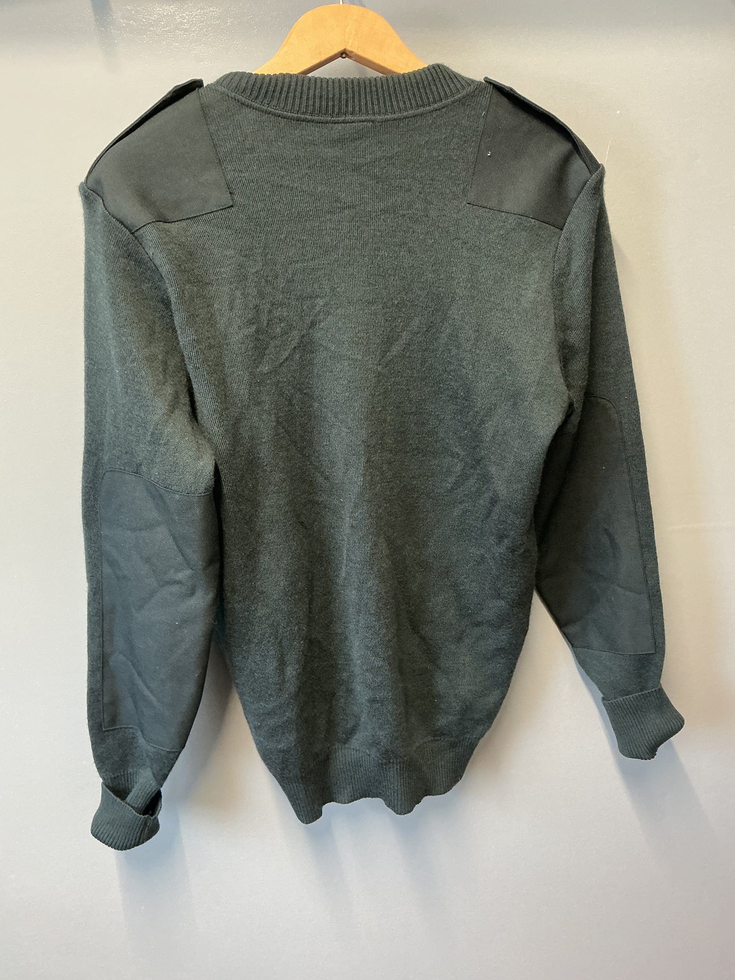 Canadian Army Wool Sweater 100% Wool size Large