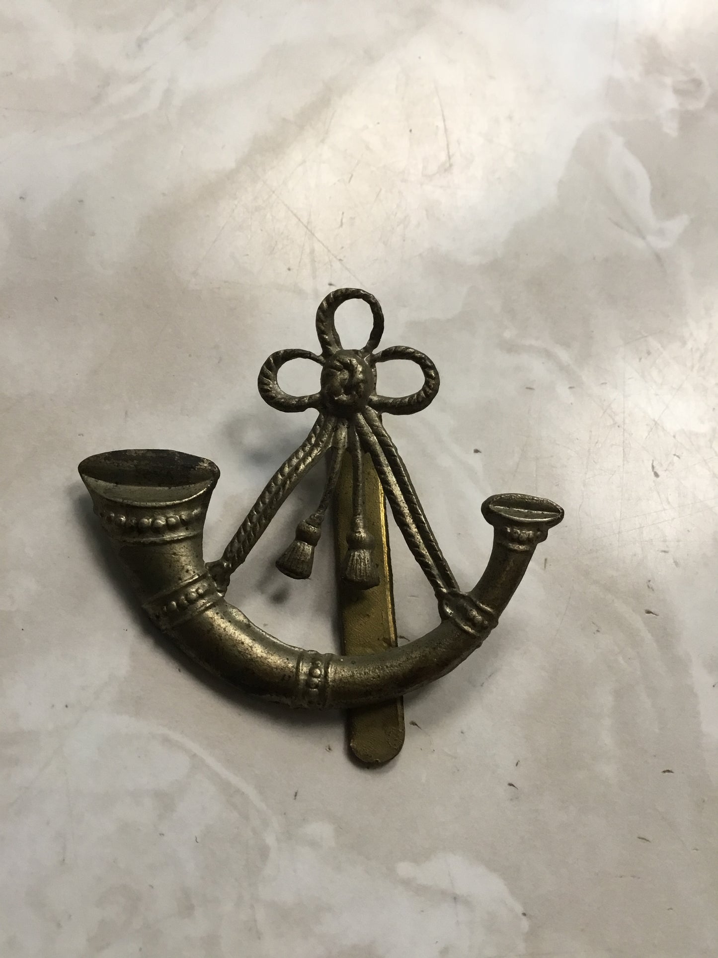 WW1 British Oxfordshire & Buckinghamshire Light Infantry Regiment Cap Badge