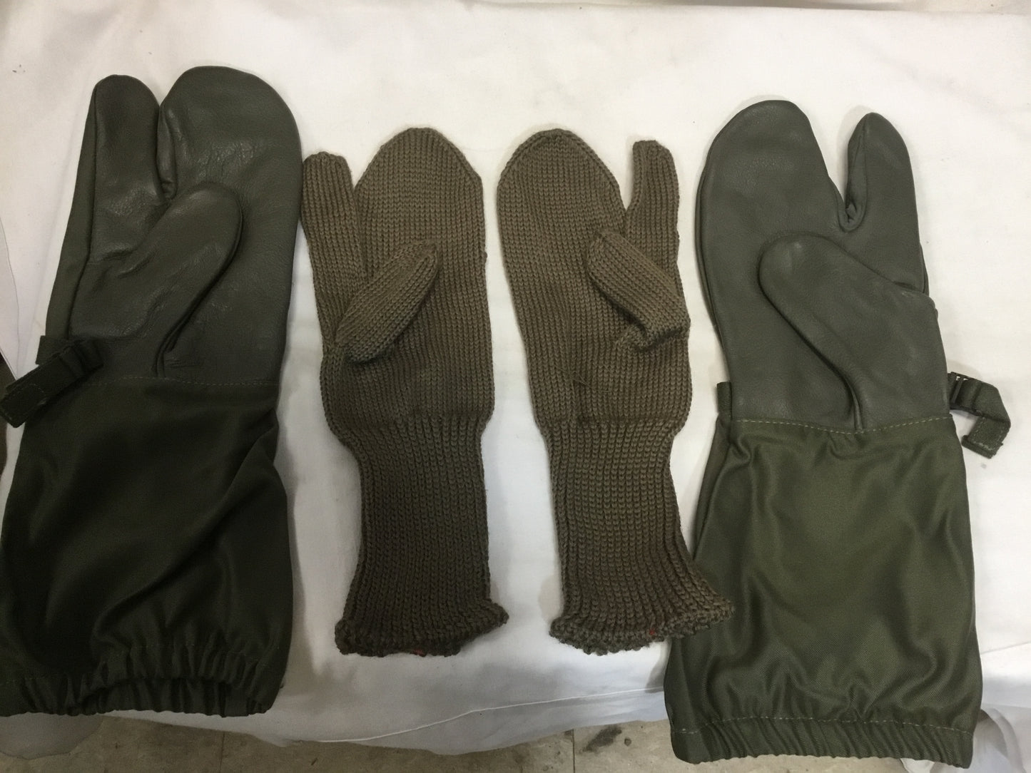 New Dutch Military Trigger Mitts (MEDIUM ONLY)