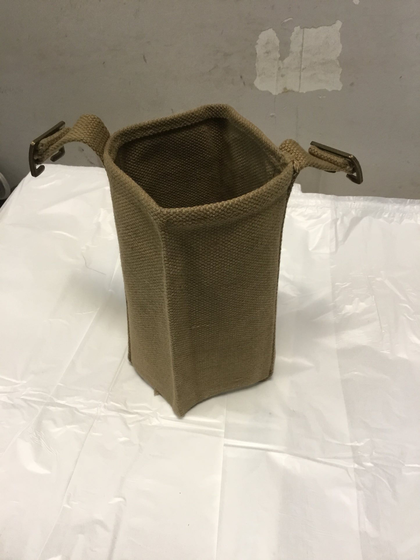 WW2 British Army P37 Sleeve Canteen Cover Dated 1944