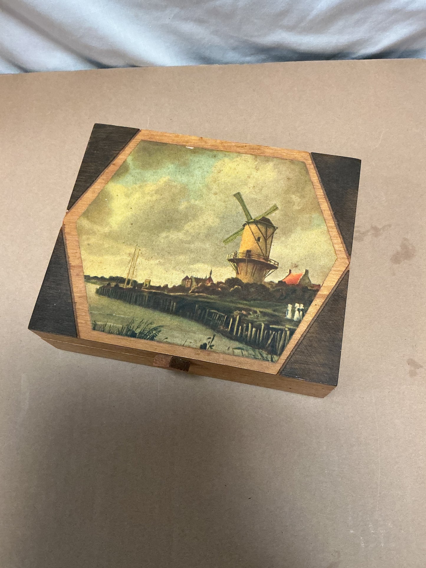Vintage Soldiers Keepsake Box Dutch/Holland