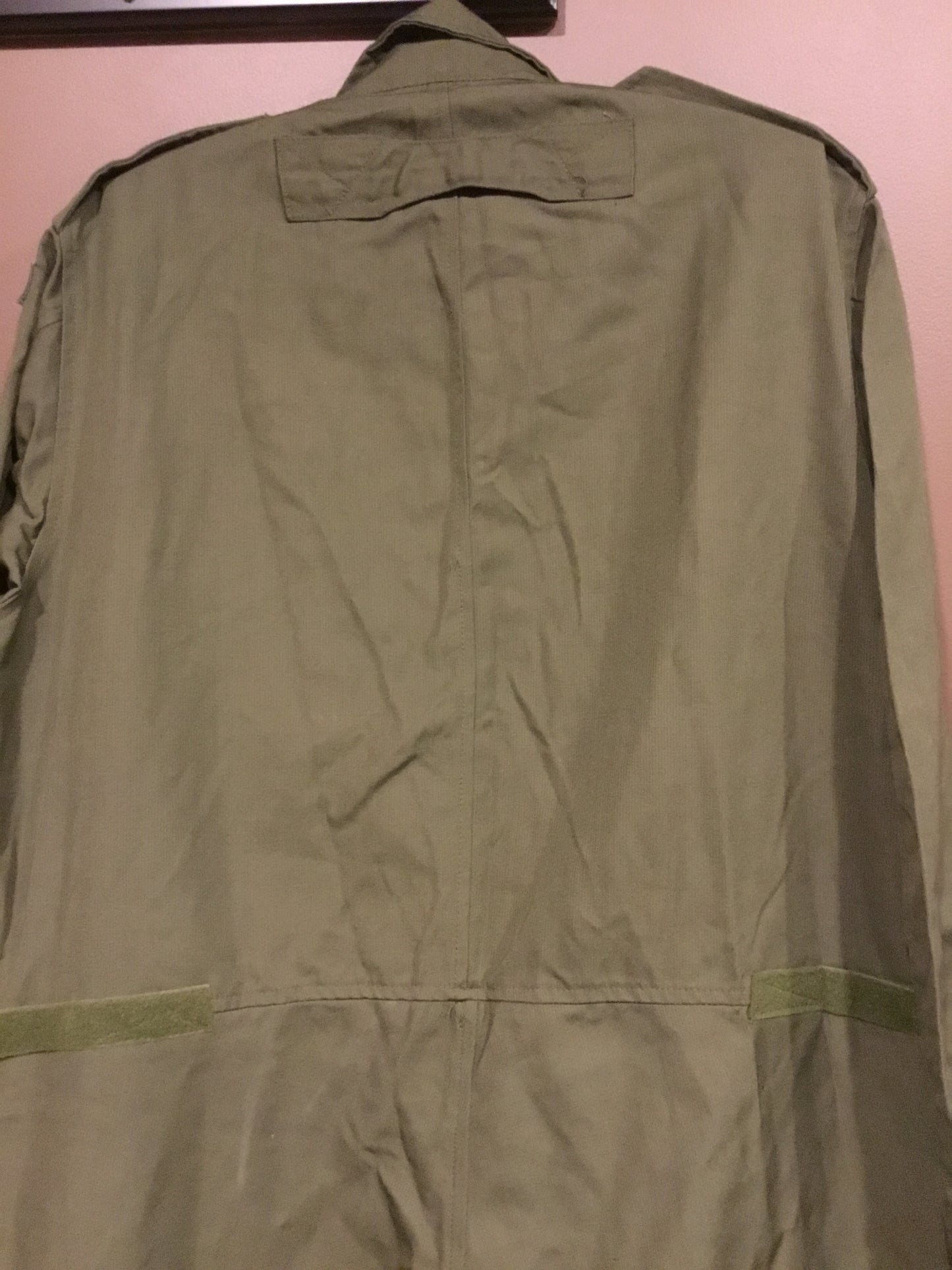 Canadian Forces Tank Crew Suit In excellent condition , lots of pockets , size 7340 Medium