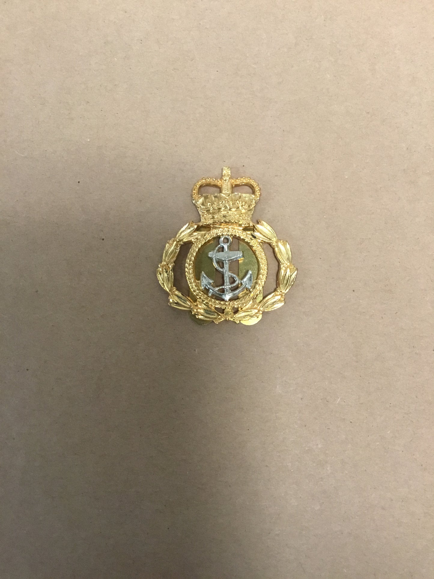 British Royal Navy Chief Petty Officers Beret Badge