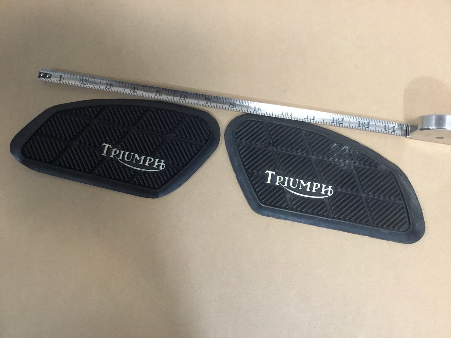 1960,s triumph Rubber Tank ,Side Covers Knee Pads