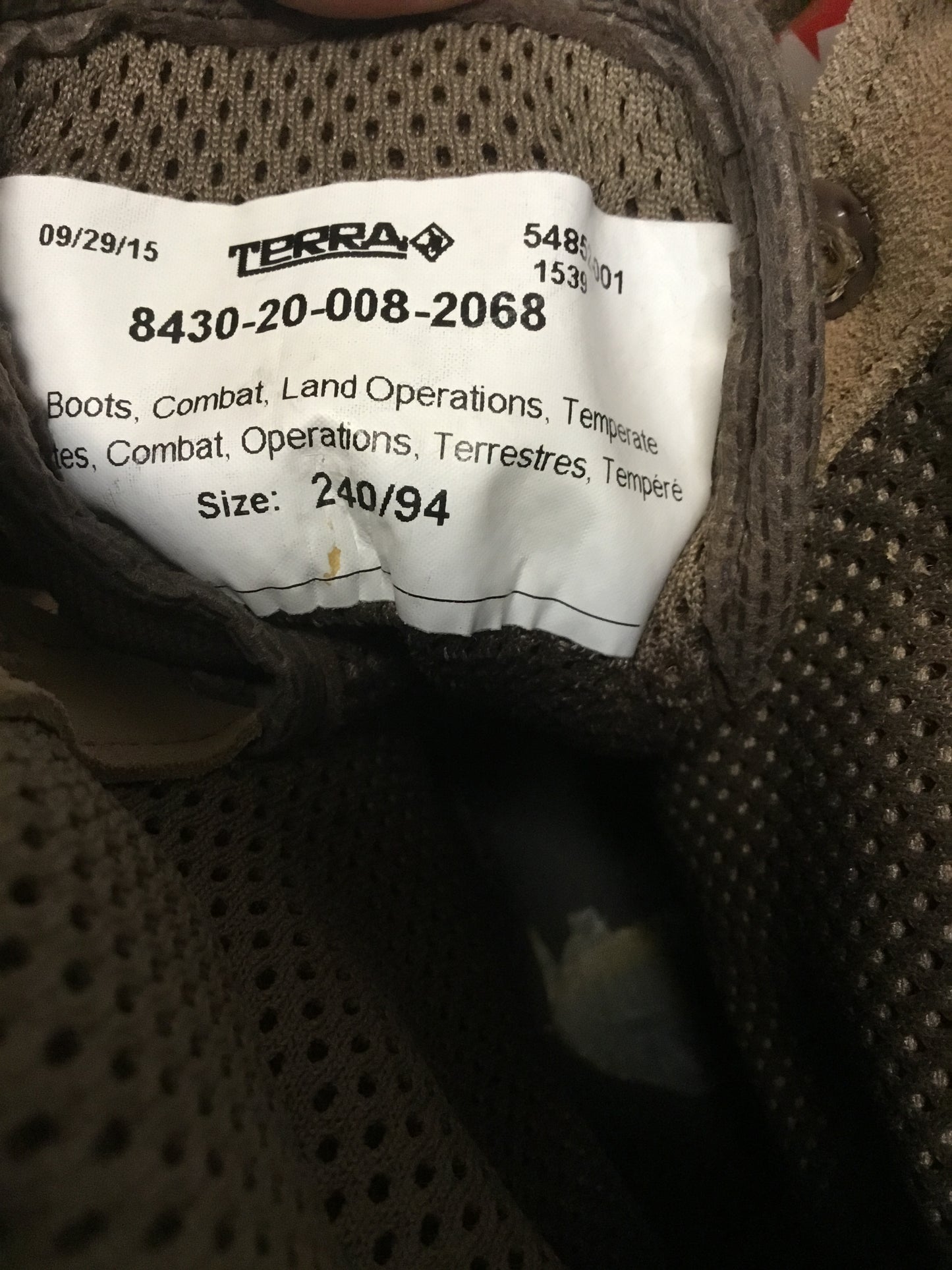 Canadian Forces Tan Terra Combat Boots ,Size 7 made in Canada