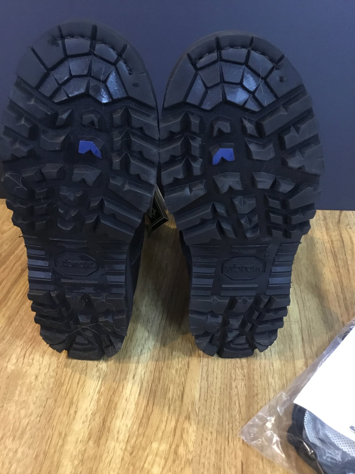 Canadian. Forces wet Weather Gore Tex Boots Size 7.5