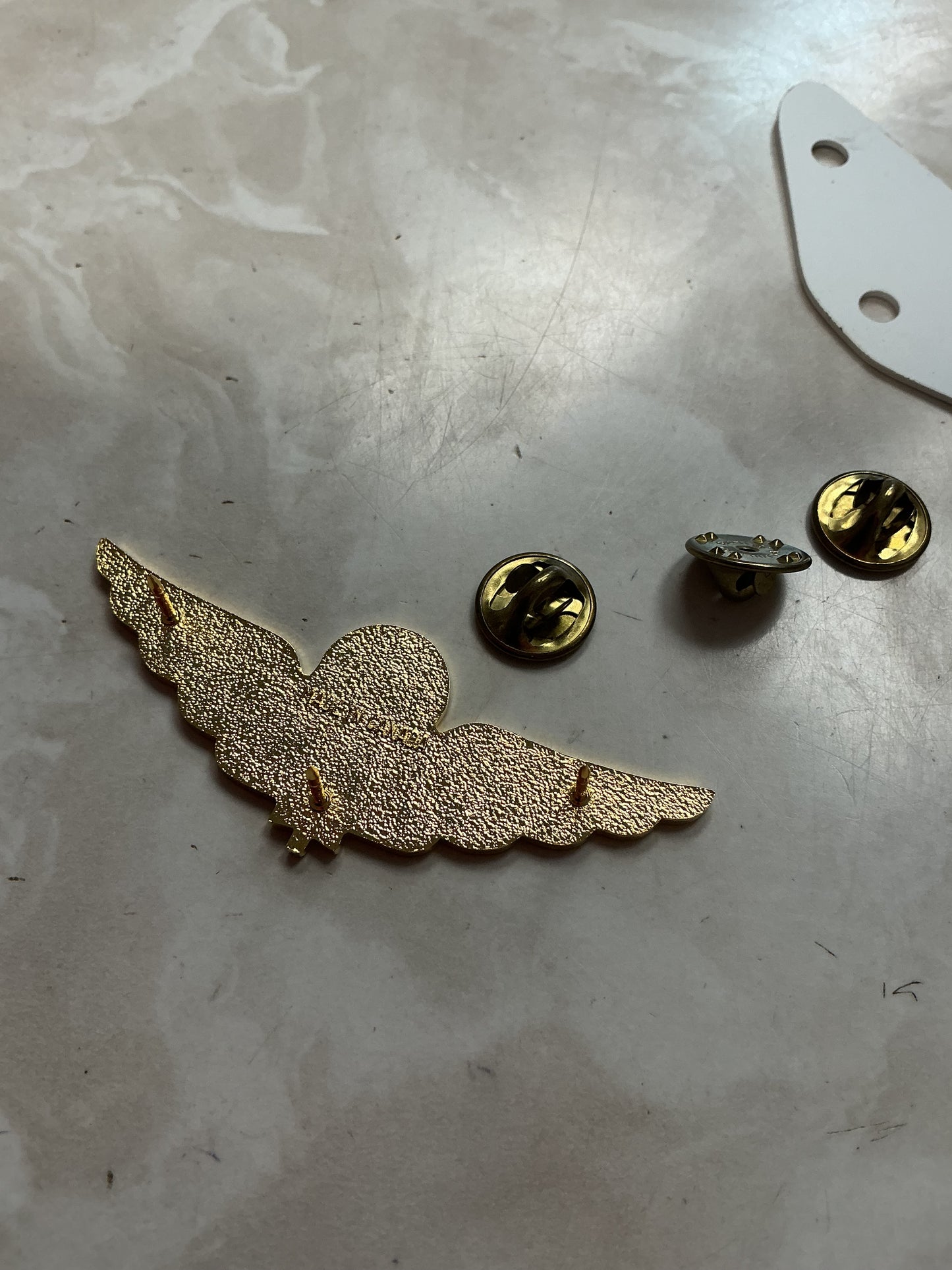 Canadian Basic Parachutist Wings , White Maple Leaf