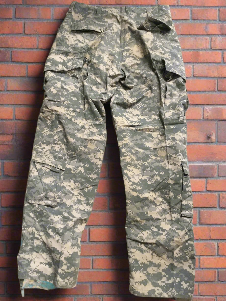 U.S. Military ACU Pattern Combat Pants , Medium Tall