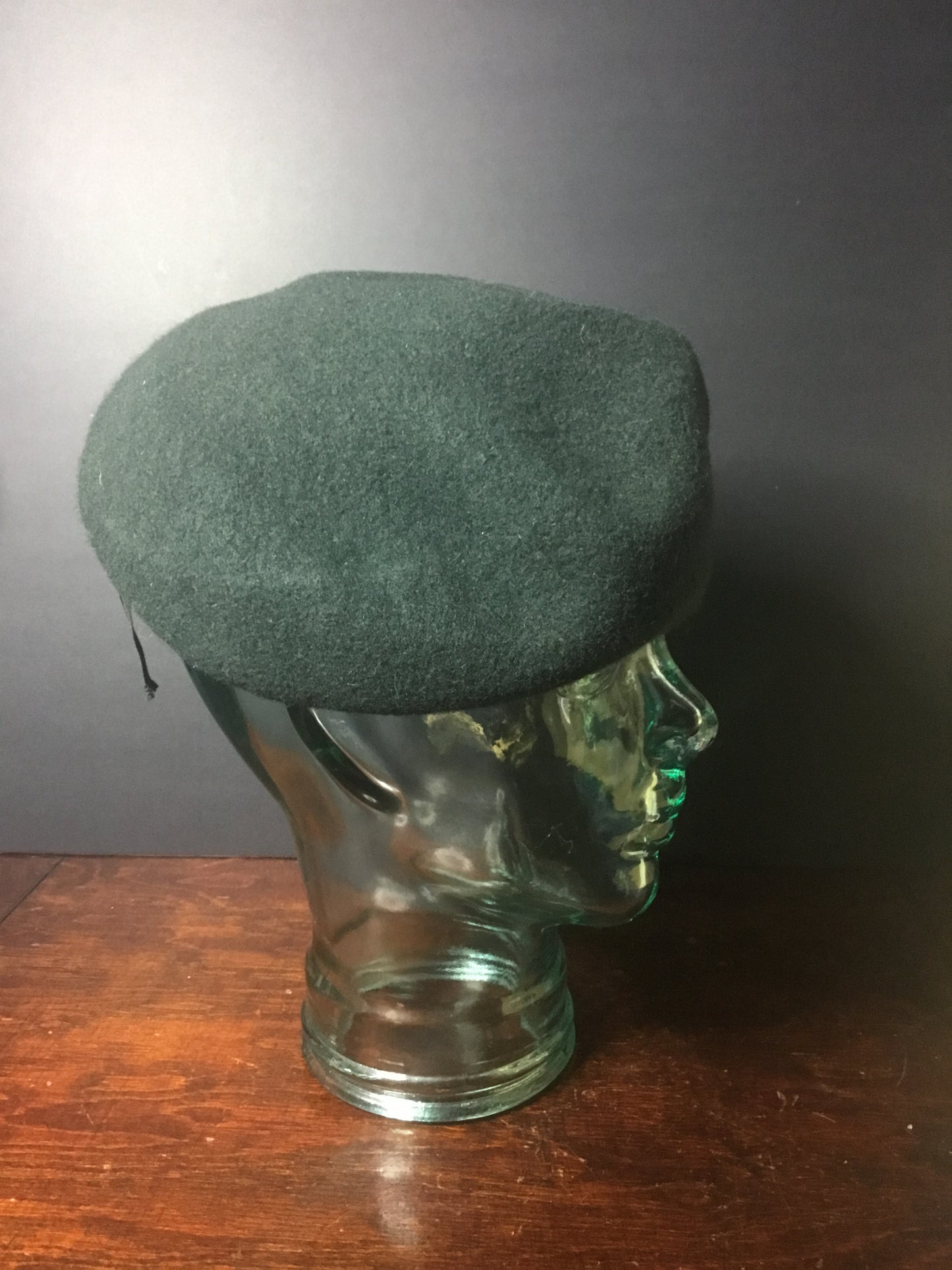 Canadian Army Green Beret Size 7 1/8 100% wool .adjustable in the back