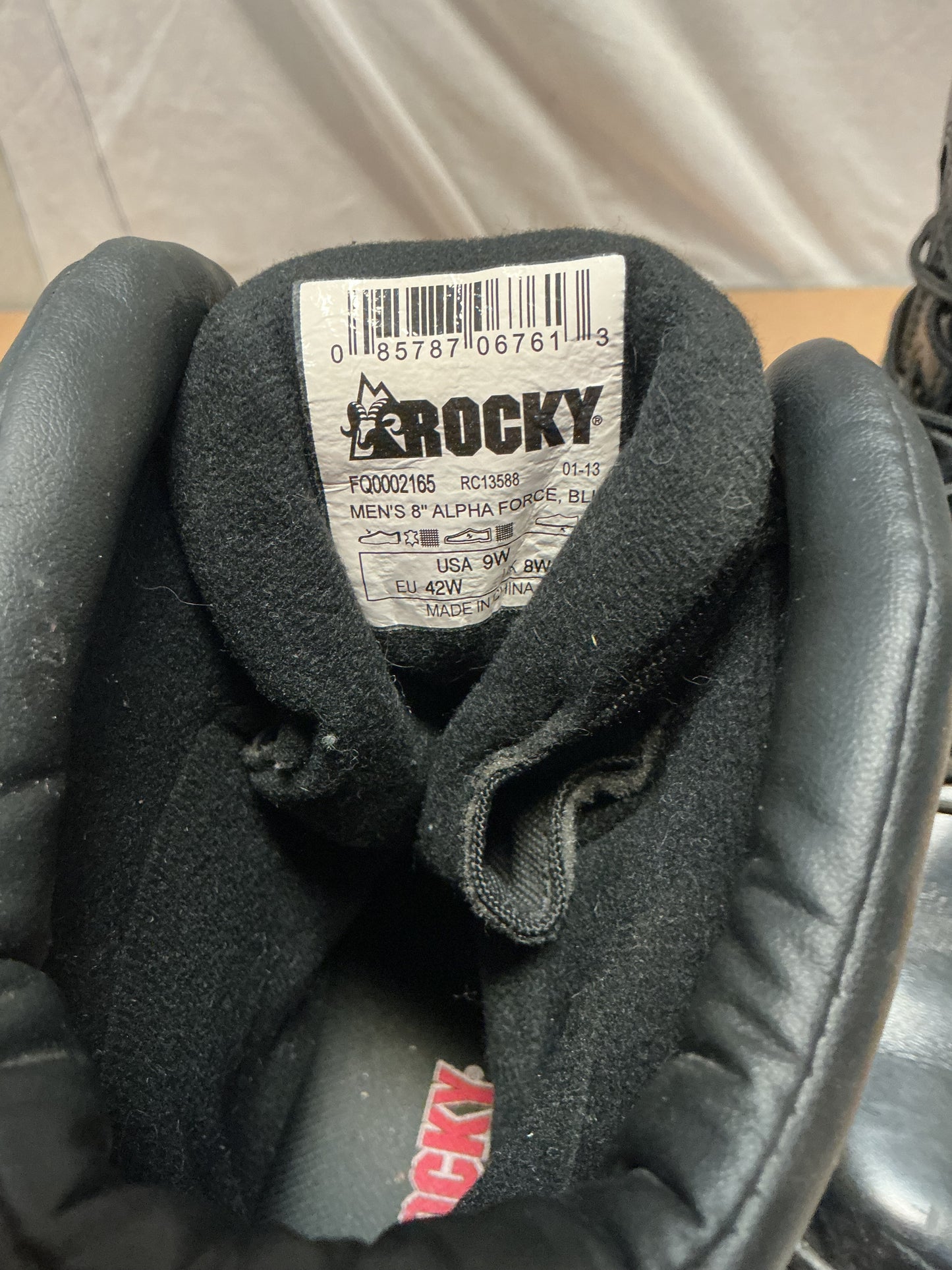 Size 9W ROCKY ALPHA FORCE WATERPROOF PUBLIC SERVICE BOOT