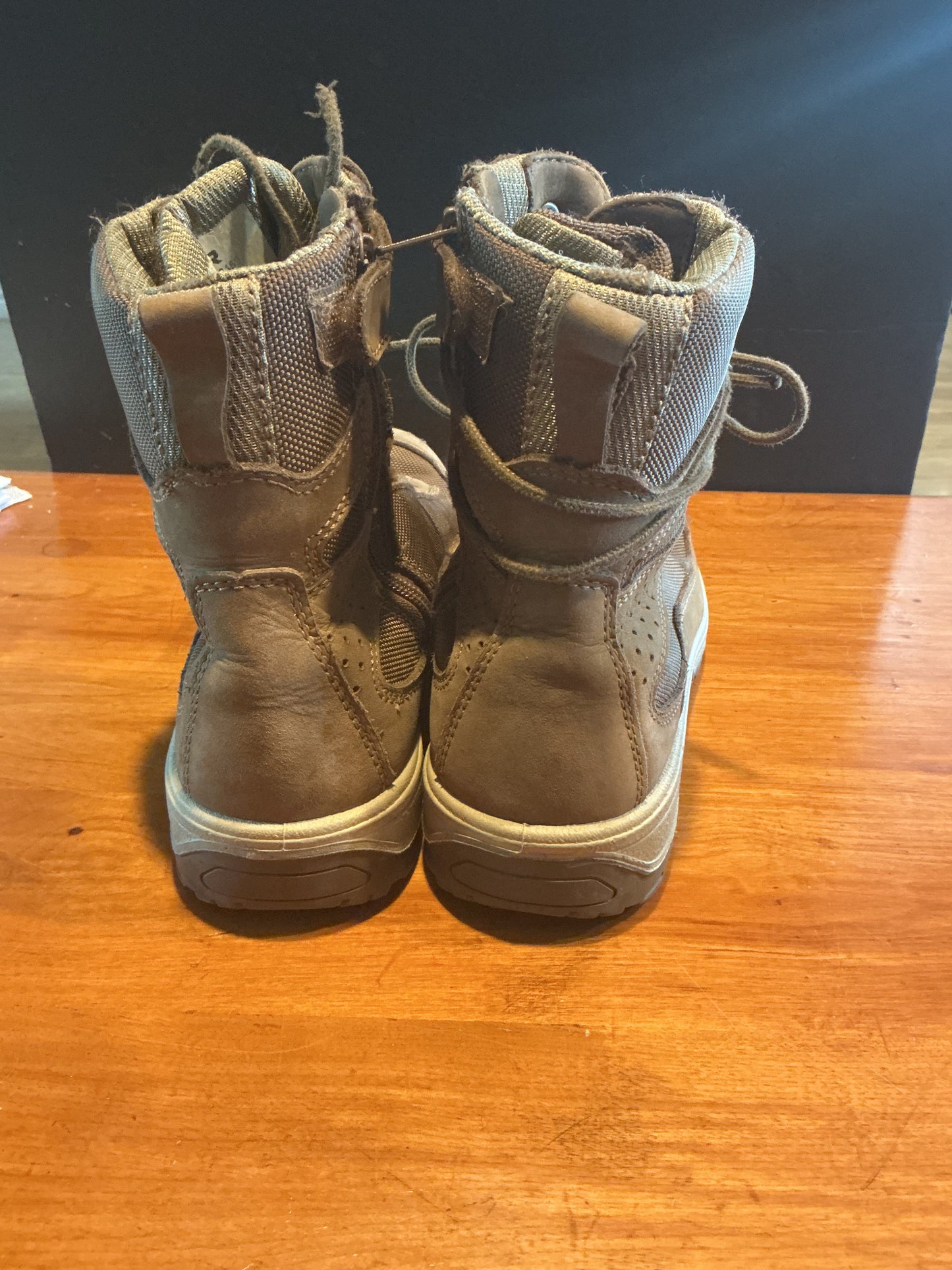 Vintage Canadian Military Royer Boots Size 8.5 Narrow
