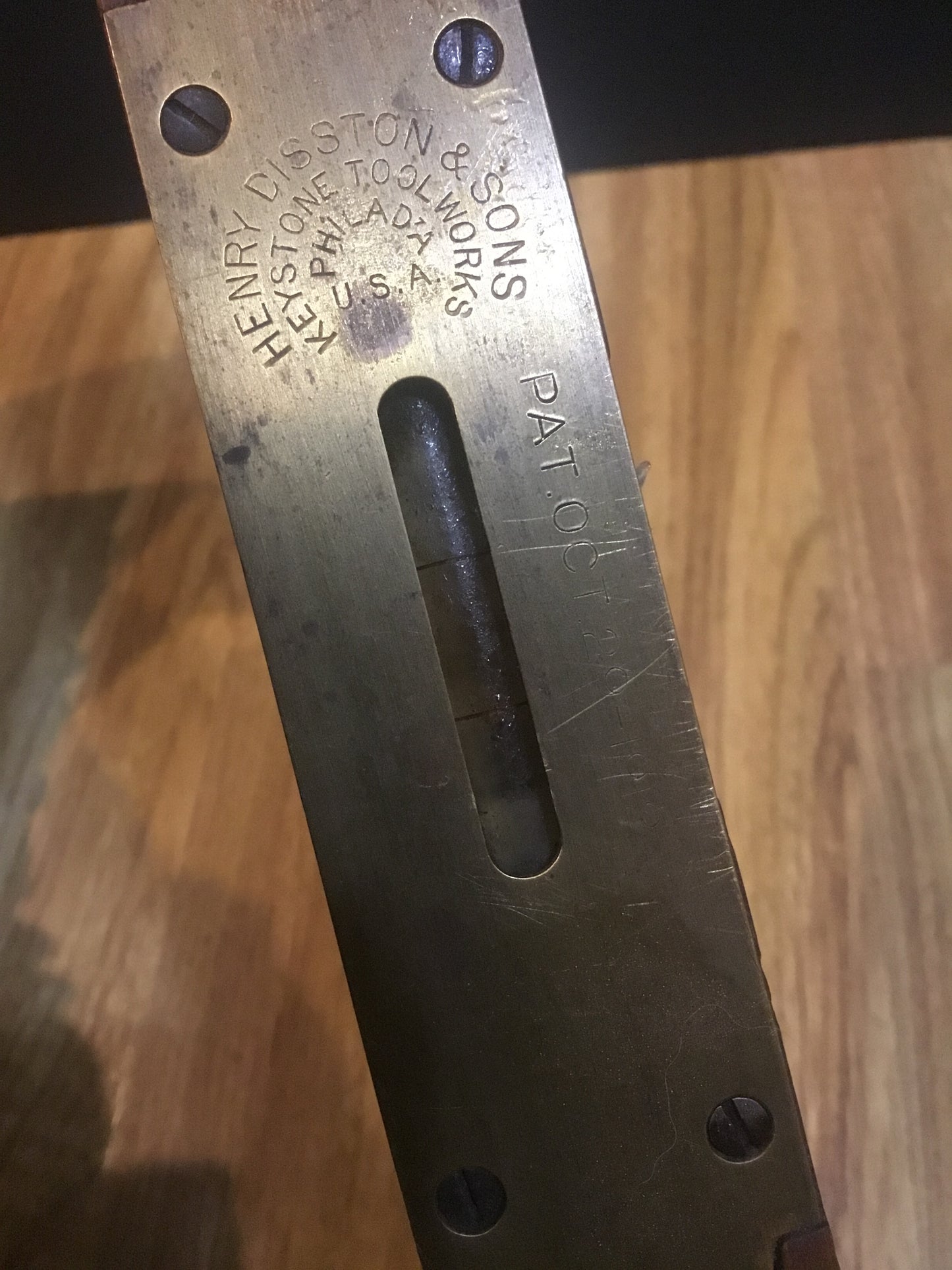 Antique wooden level , with makers name HENRY DISSTON & Sons