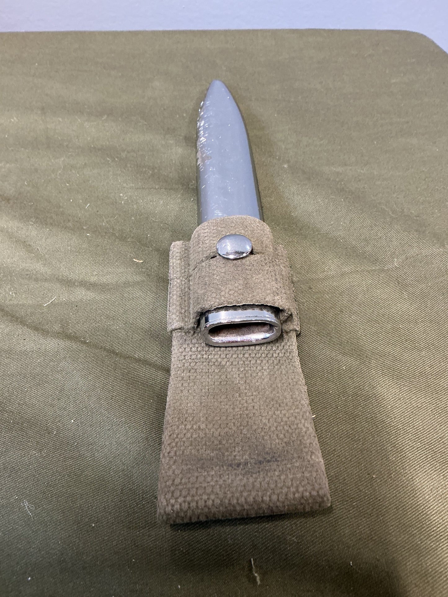 Canadian Military FNC1 PARADE SCABBARD AND FROG