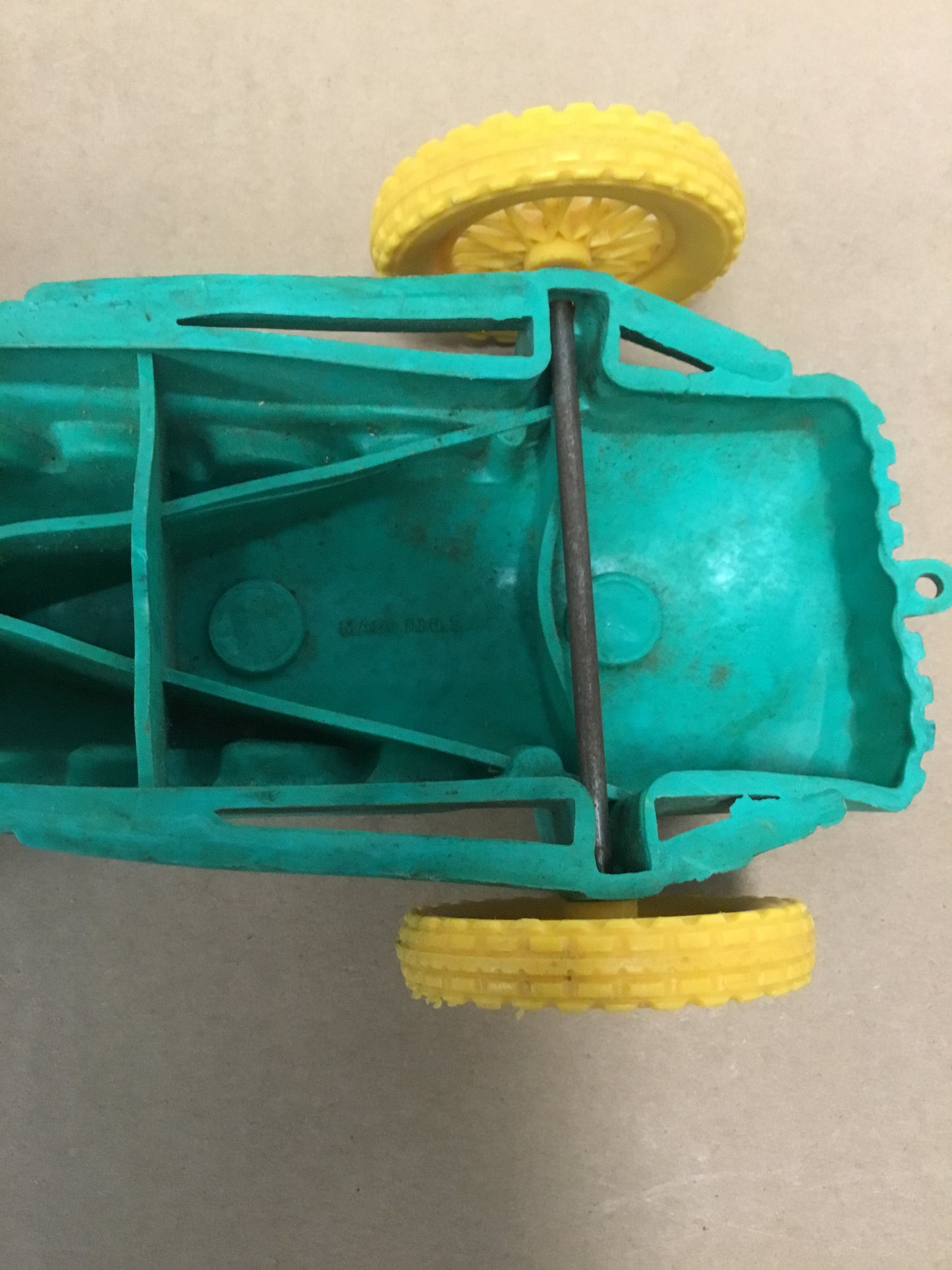 1950’s Vintage Auburn Rubber Green 10 inch Indy Race Car Toy