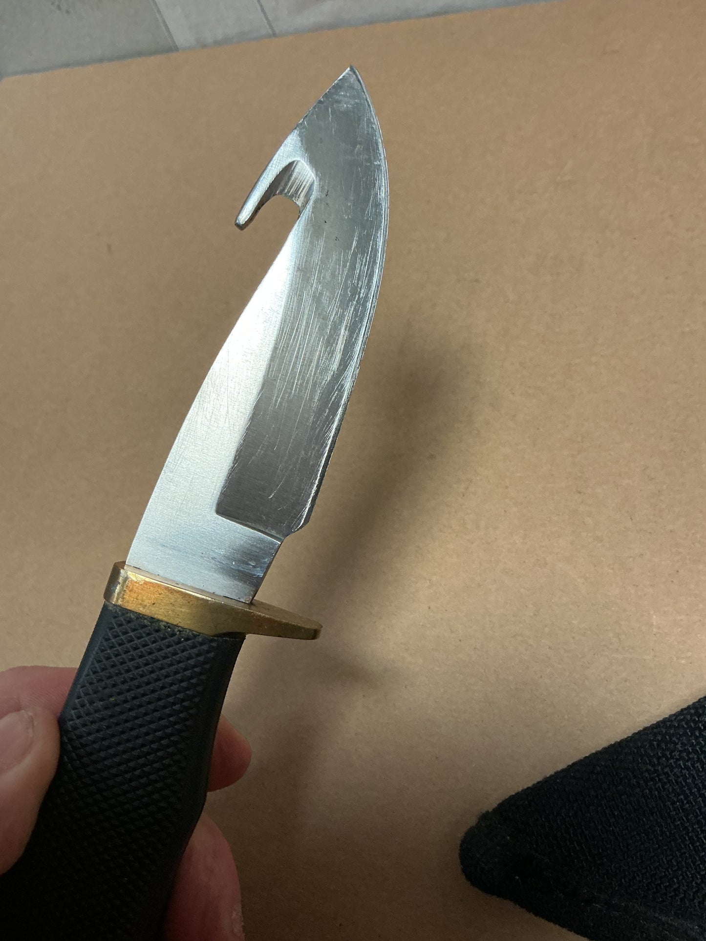 691 Buck Knife with gut Hook and Sheath USA