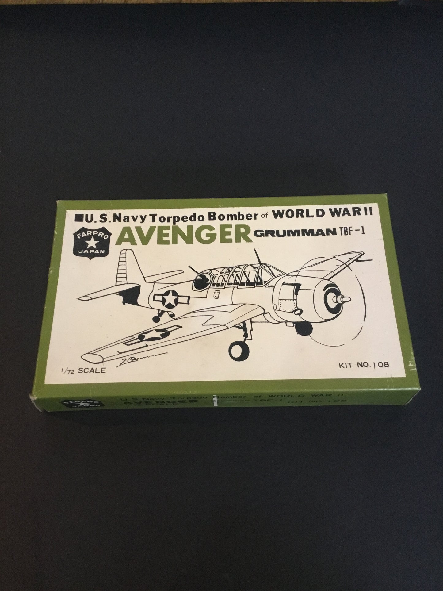Vintage Farpro Japan Model Kit U.S. Navy Torpedo Bomber ,Avenger Grumman 1/72