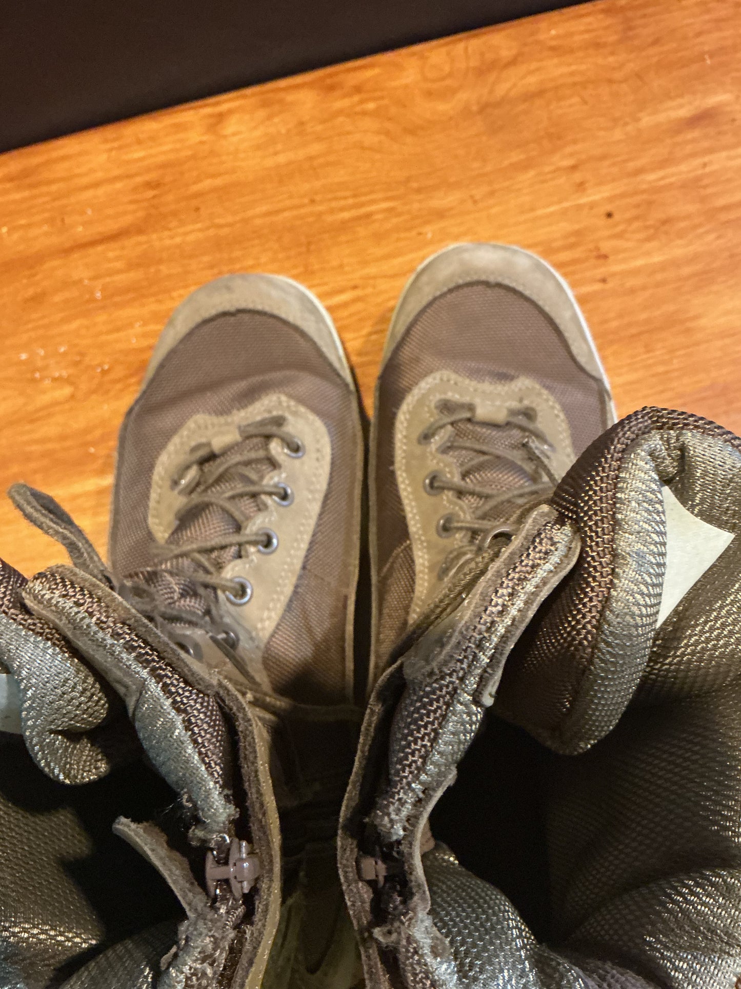 Vintage Canadian Forces Zippered Royer Boots 11.5