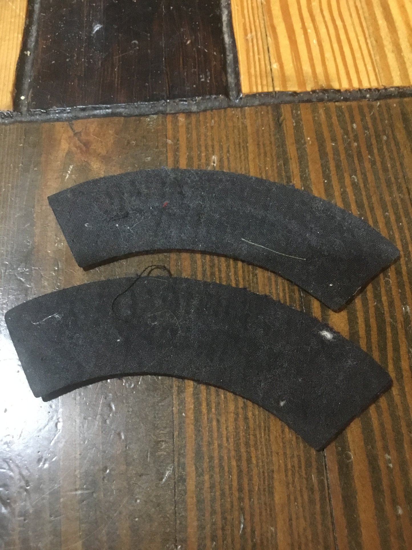AUSTRALIAN ARTILLERY CORPS CLOTH SHOULDER FLASHES, PAIR