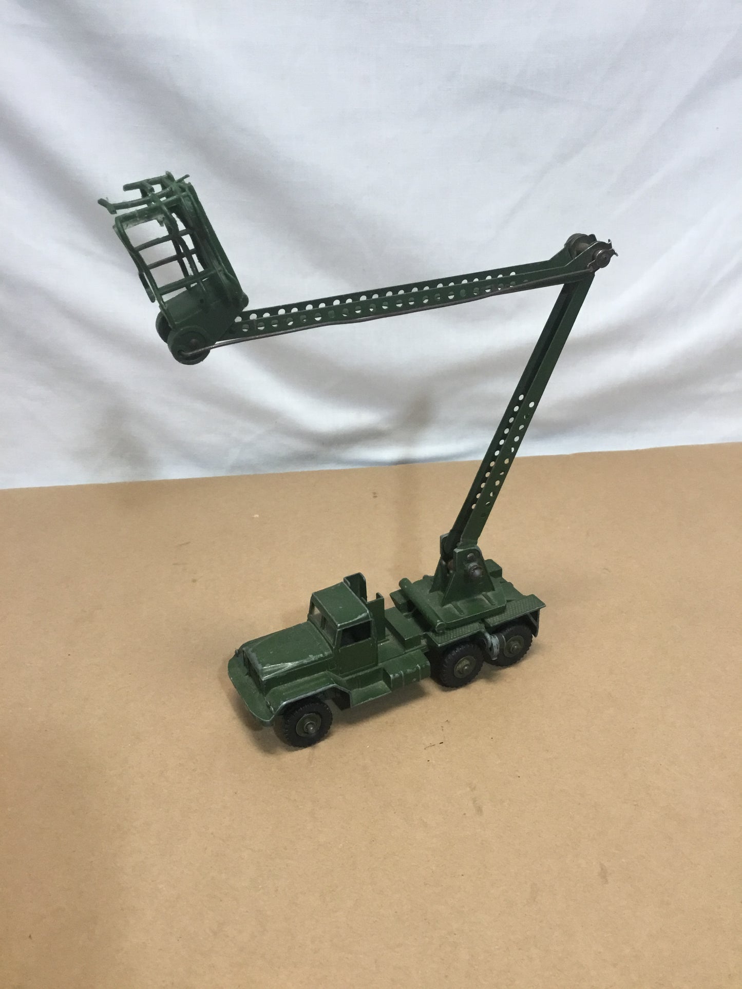 Super dinky service platform, linesman truck