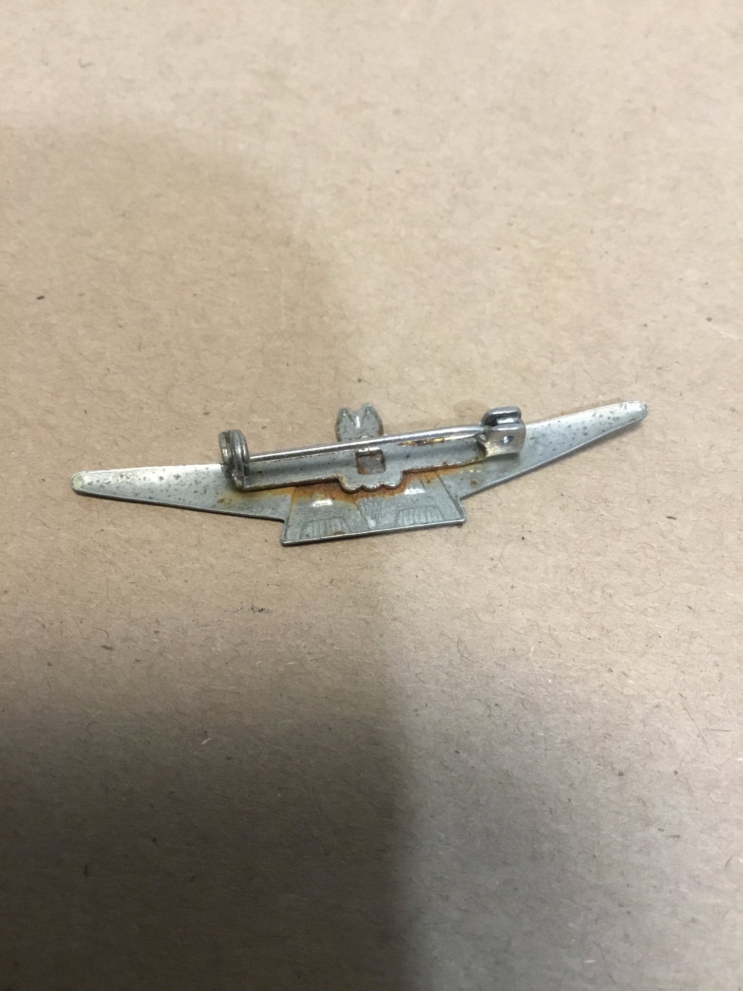 American Airlines AA Junior Pilot Stewardess Flight Attendant Metal Wings Pin