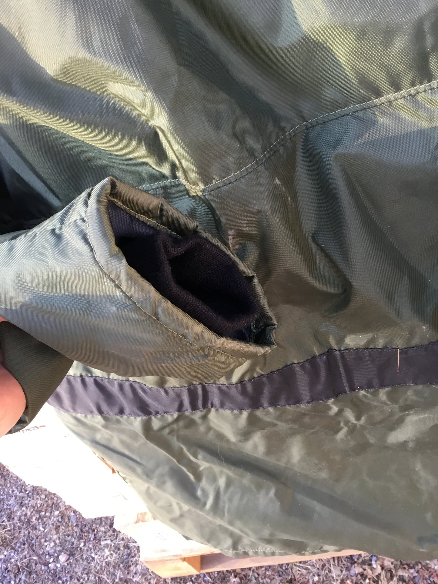 Green Mustang Floater Coat (Medium )
