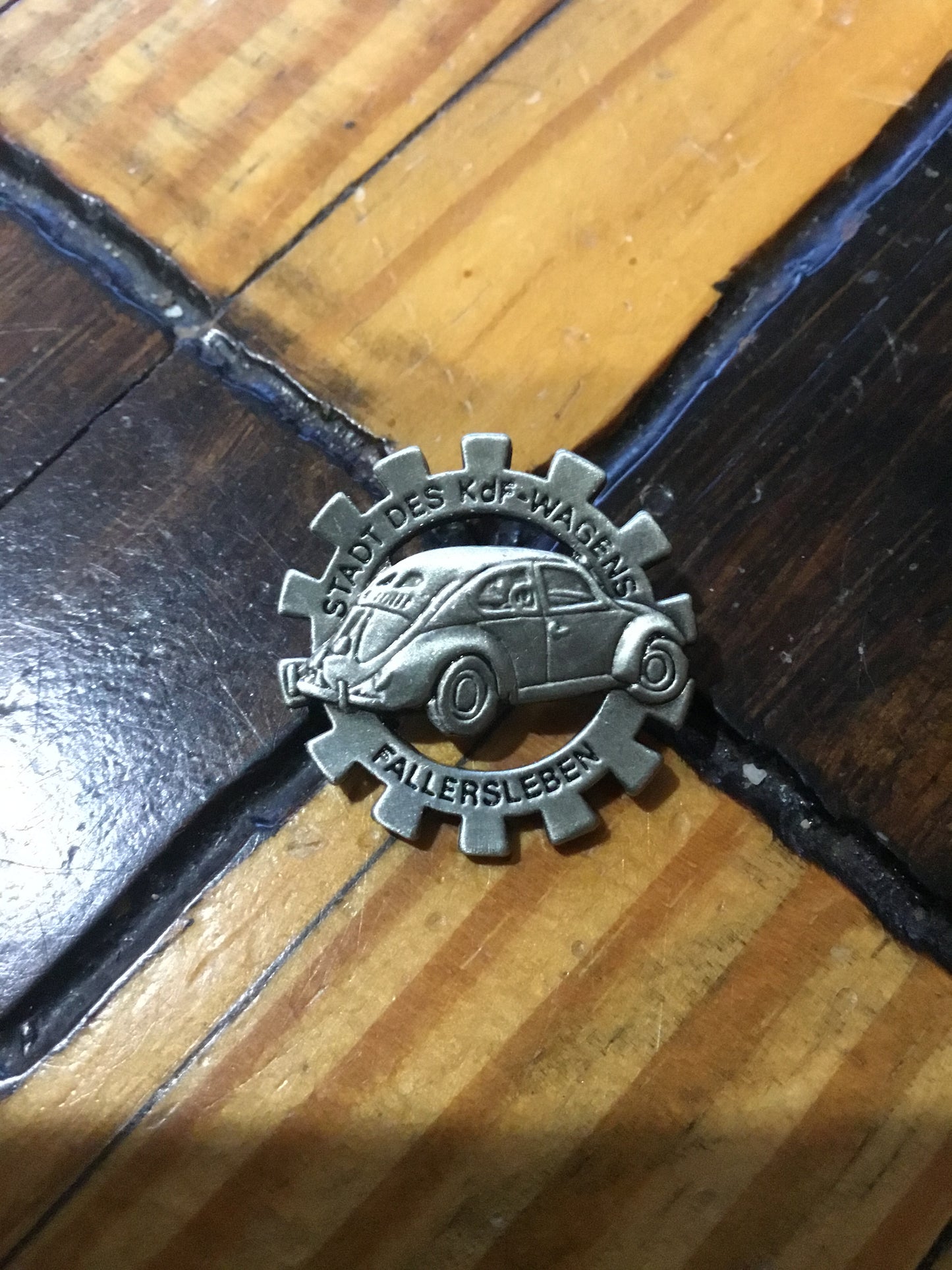 VW Volkswagen Stadt des KdF-Wagens Fallersleben 1938 Ceremonial Pin