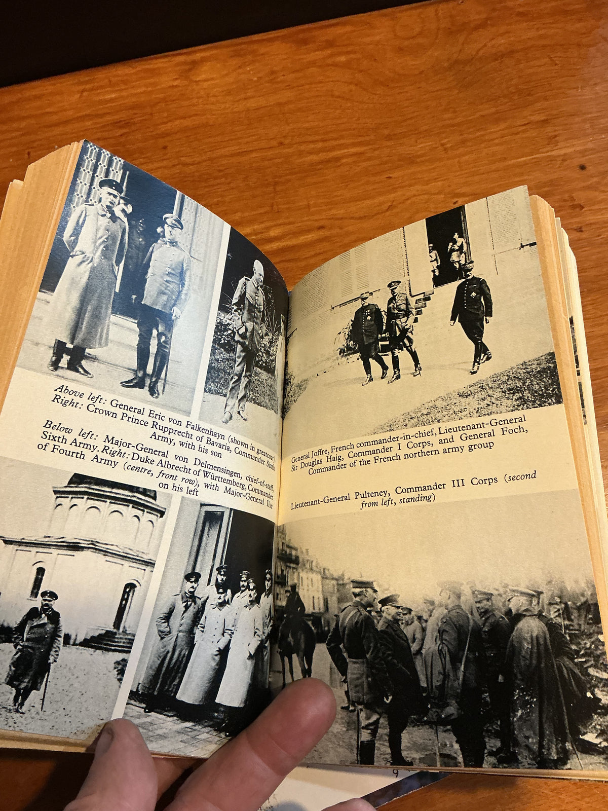 THE SOMME" AND "YPRES 1914,DEATH OF AN ARMY" BOOK LOT