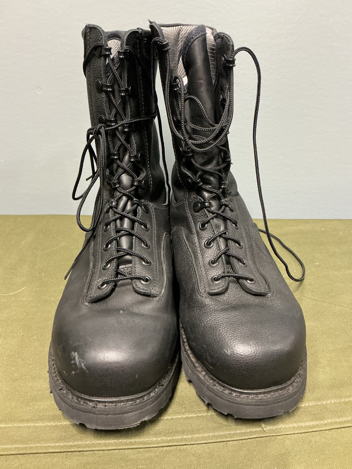 Canadian Forces STC General Purpose Combat Boots Size 10.5