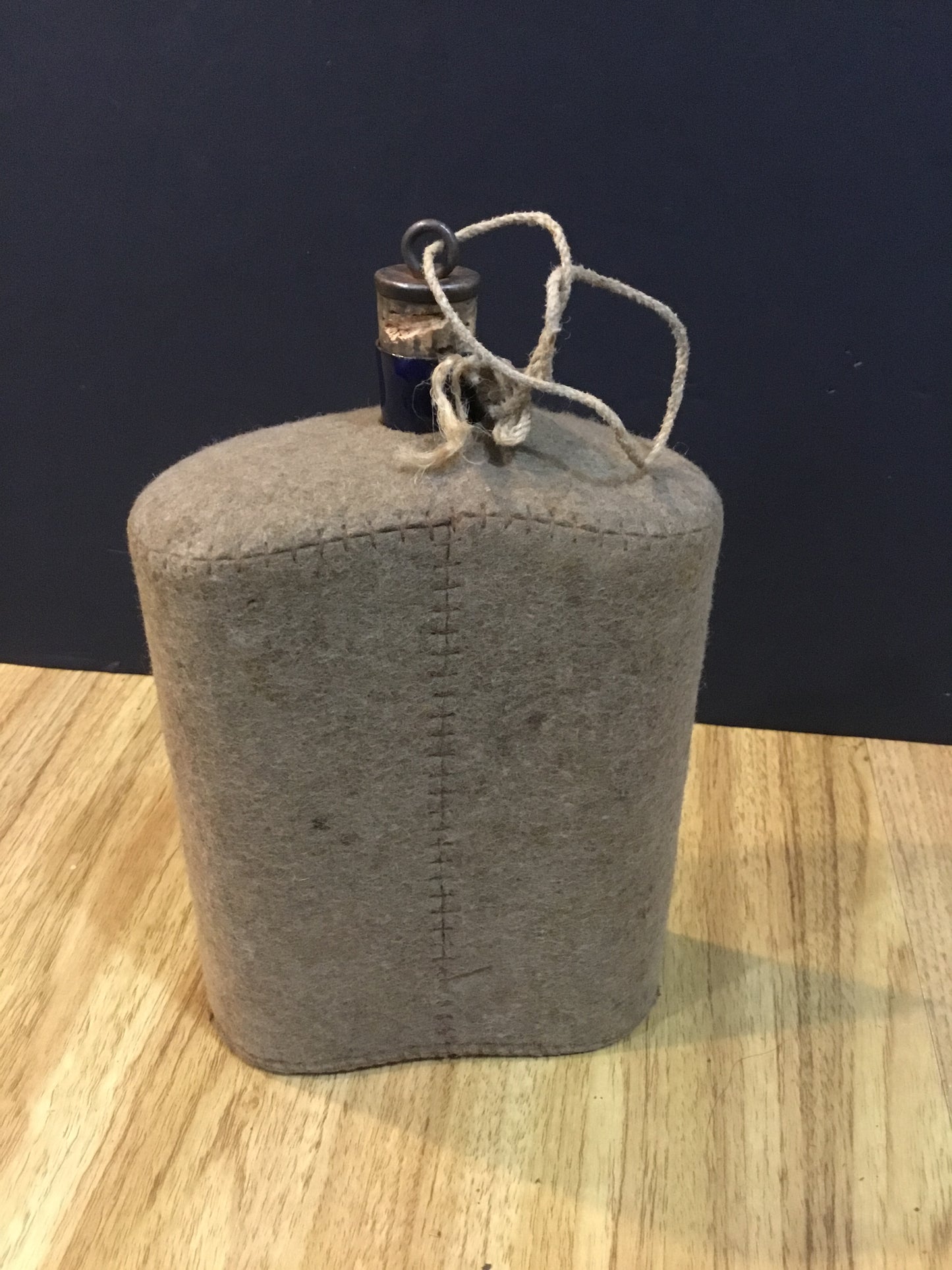 WW11 37 Pattern Canadian/British Enamelled Canteen