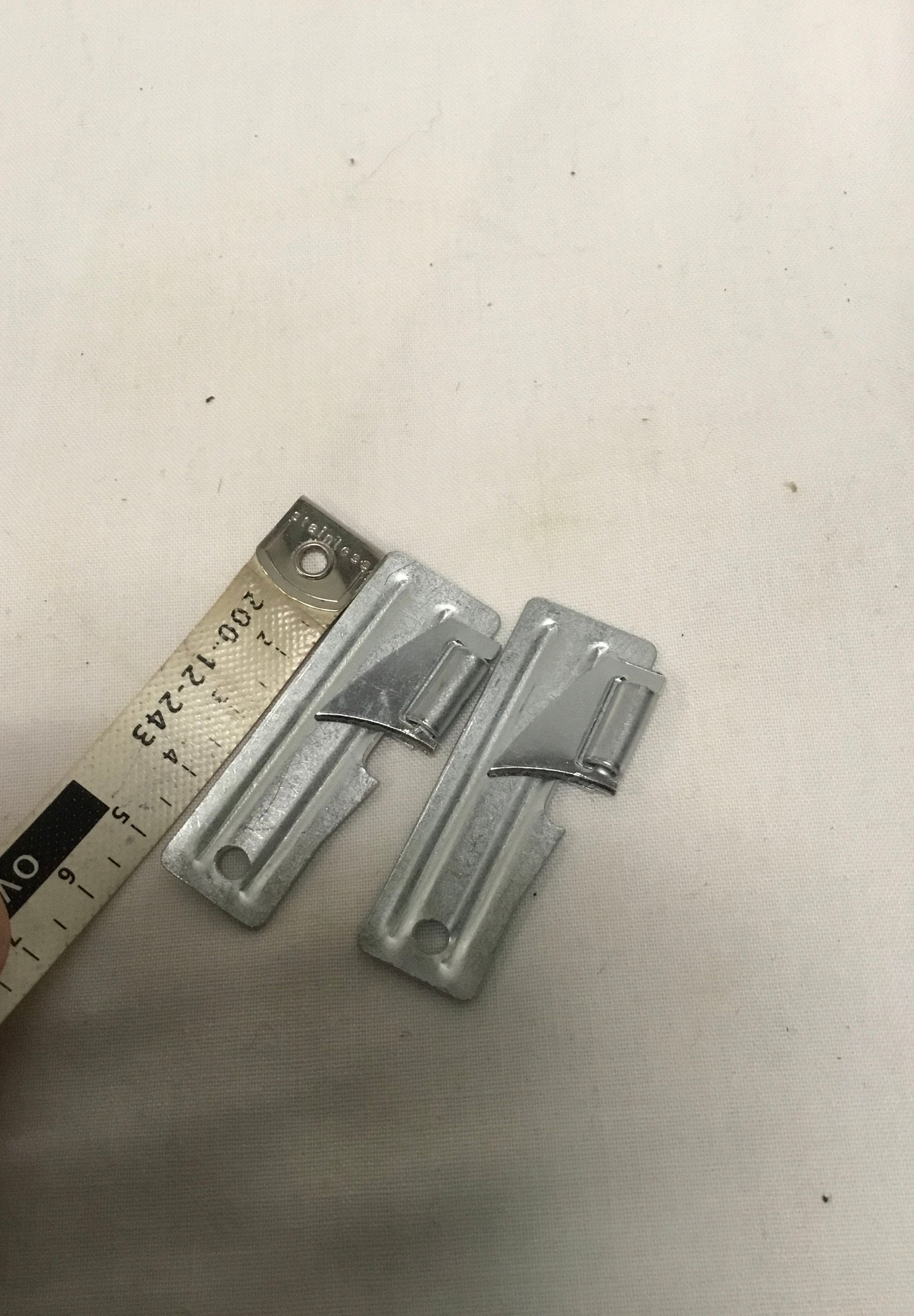 Large GI type can openers