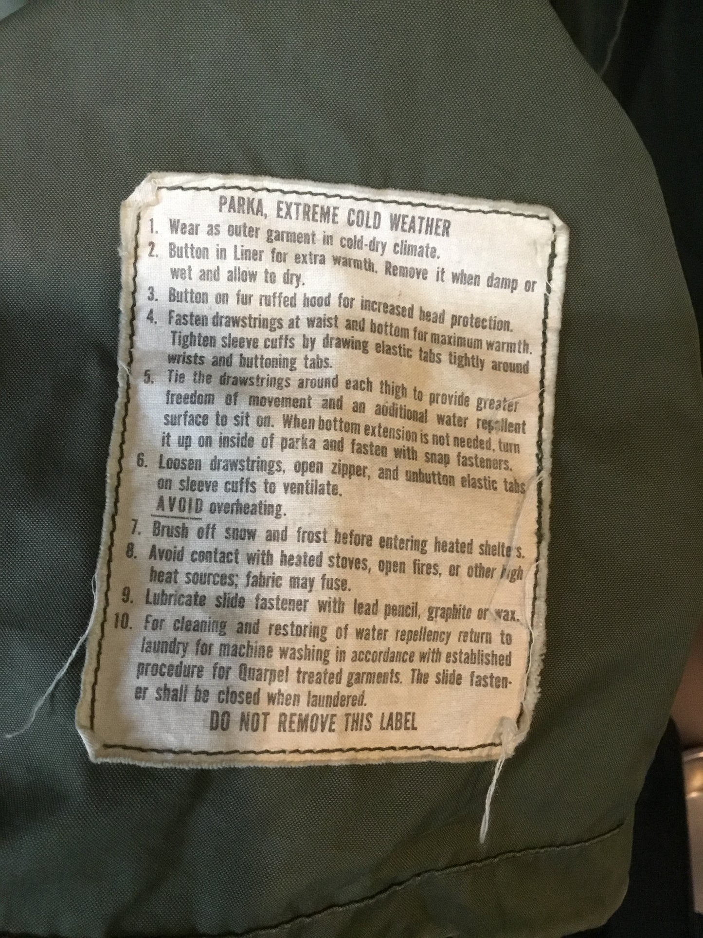 Vintage US MILITARY FISHTAIL PARKA