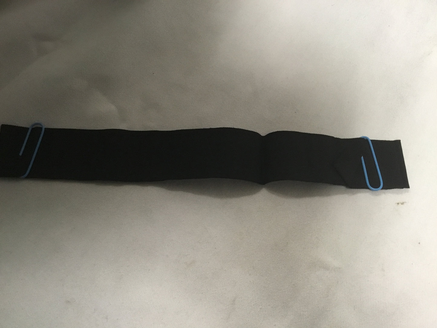 CANADIAN NAVY HAT TALLY ( HMCS MALLARD ) ,